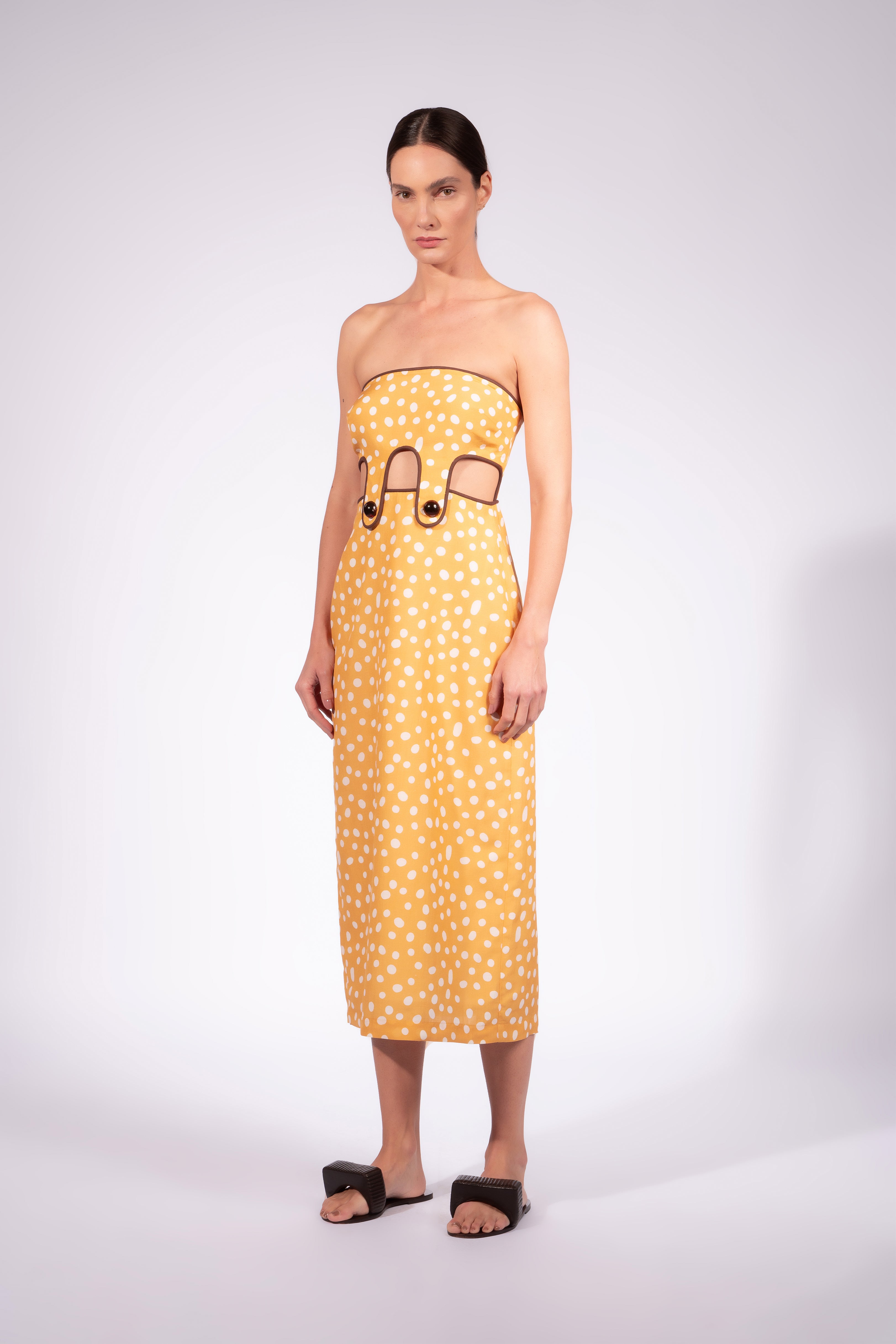 Vestido Tomara que Caia Detalhe Vazado Yellow Pois