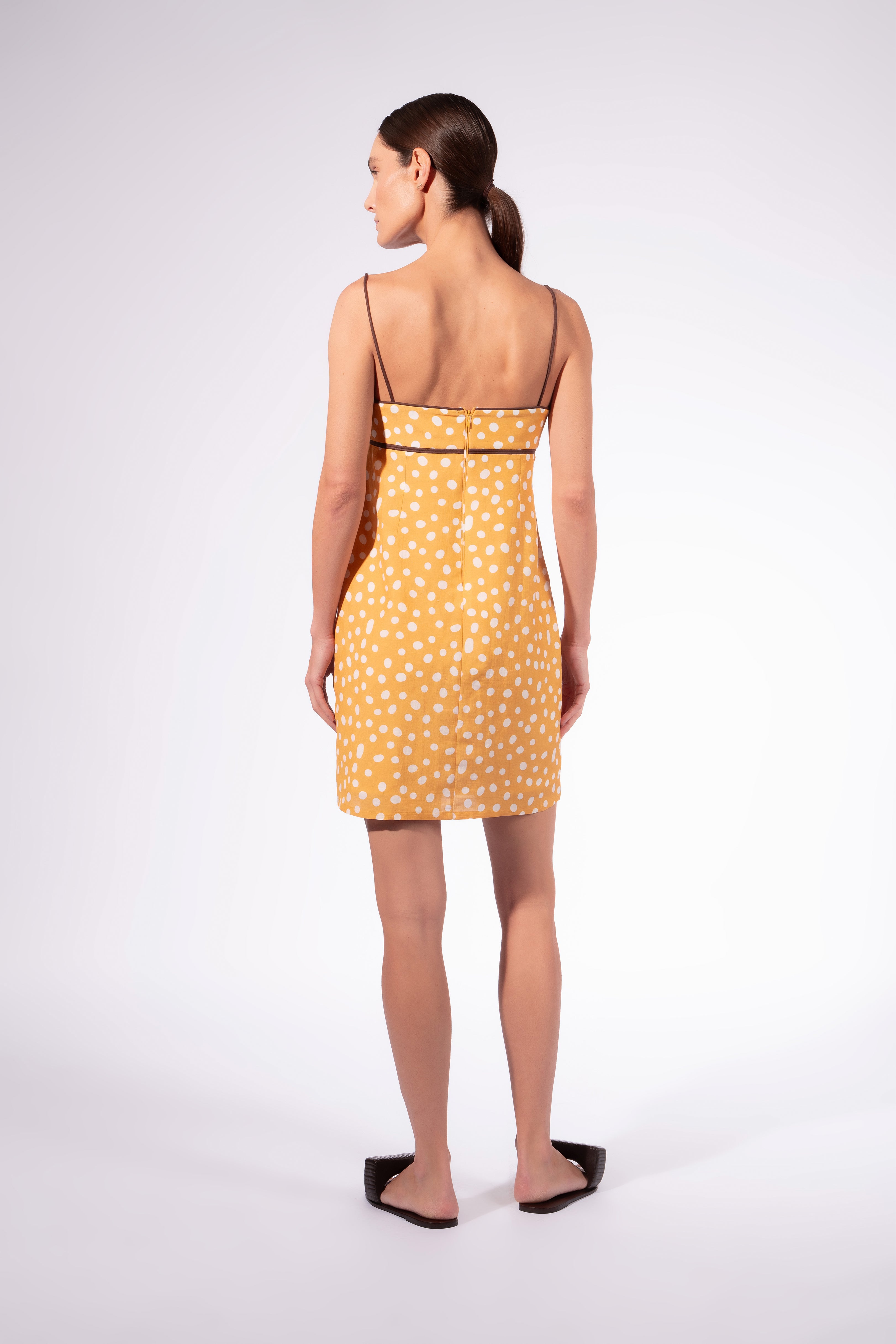 Vestido Curto Recorte Busto Yellow Pois