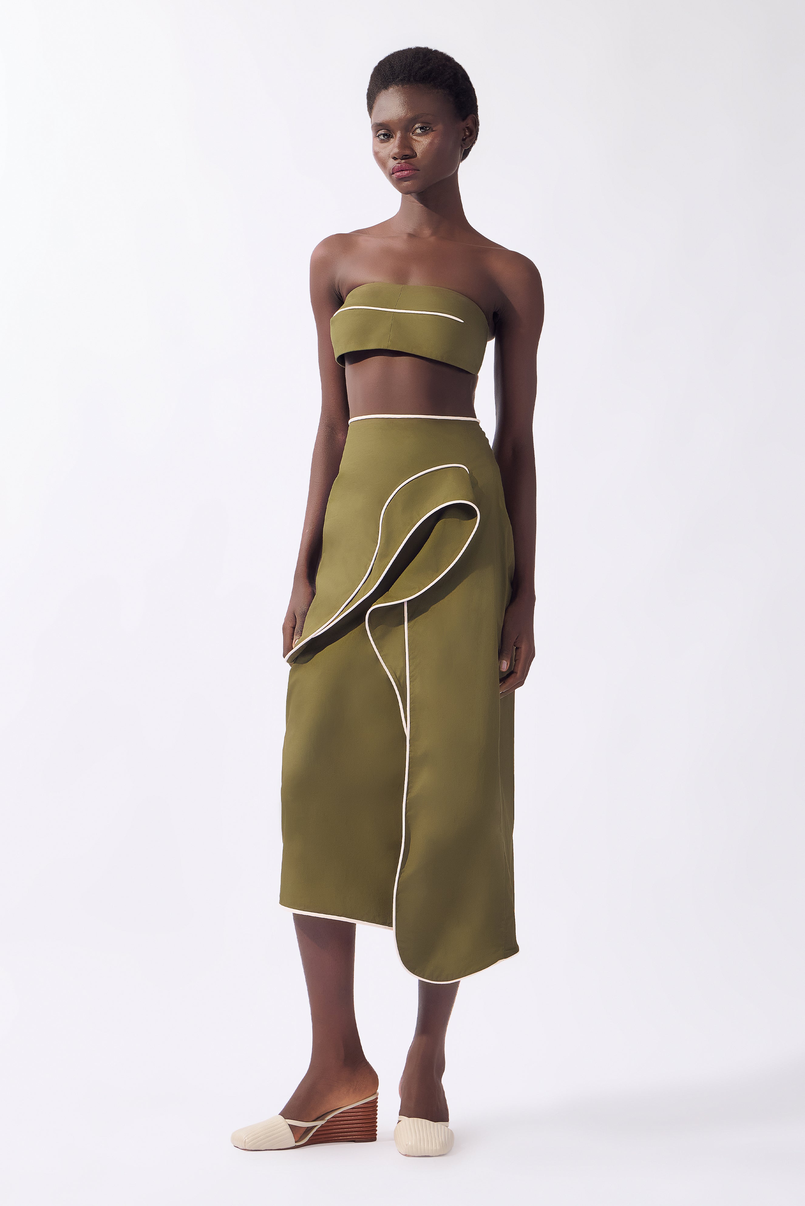 Saia Midi Com Babados Lina Pois Lisos