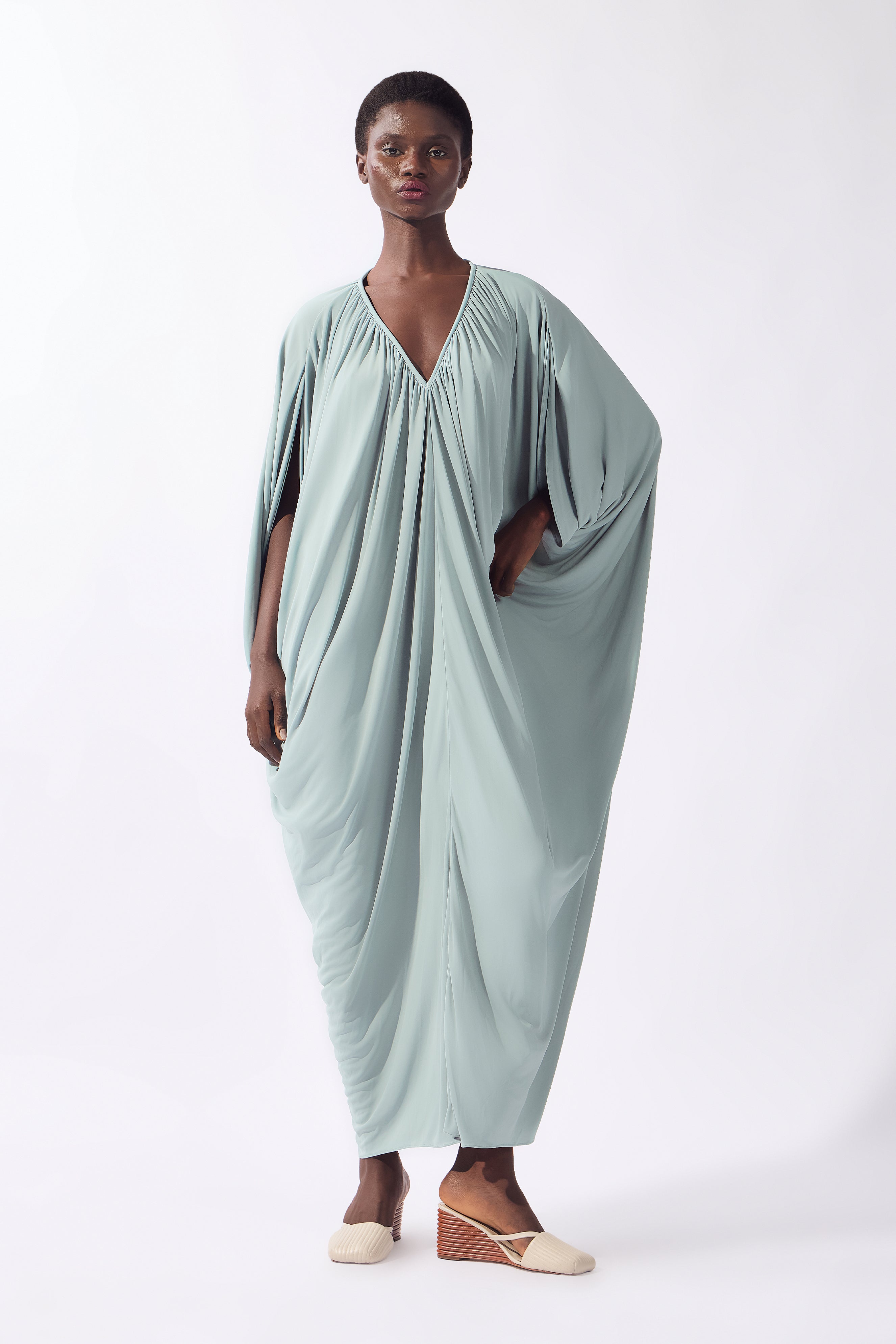 Vestido Longo Decote V Lisos