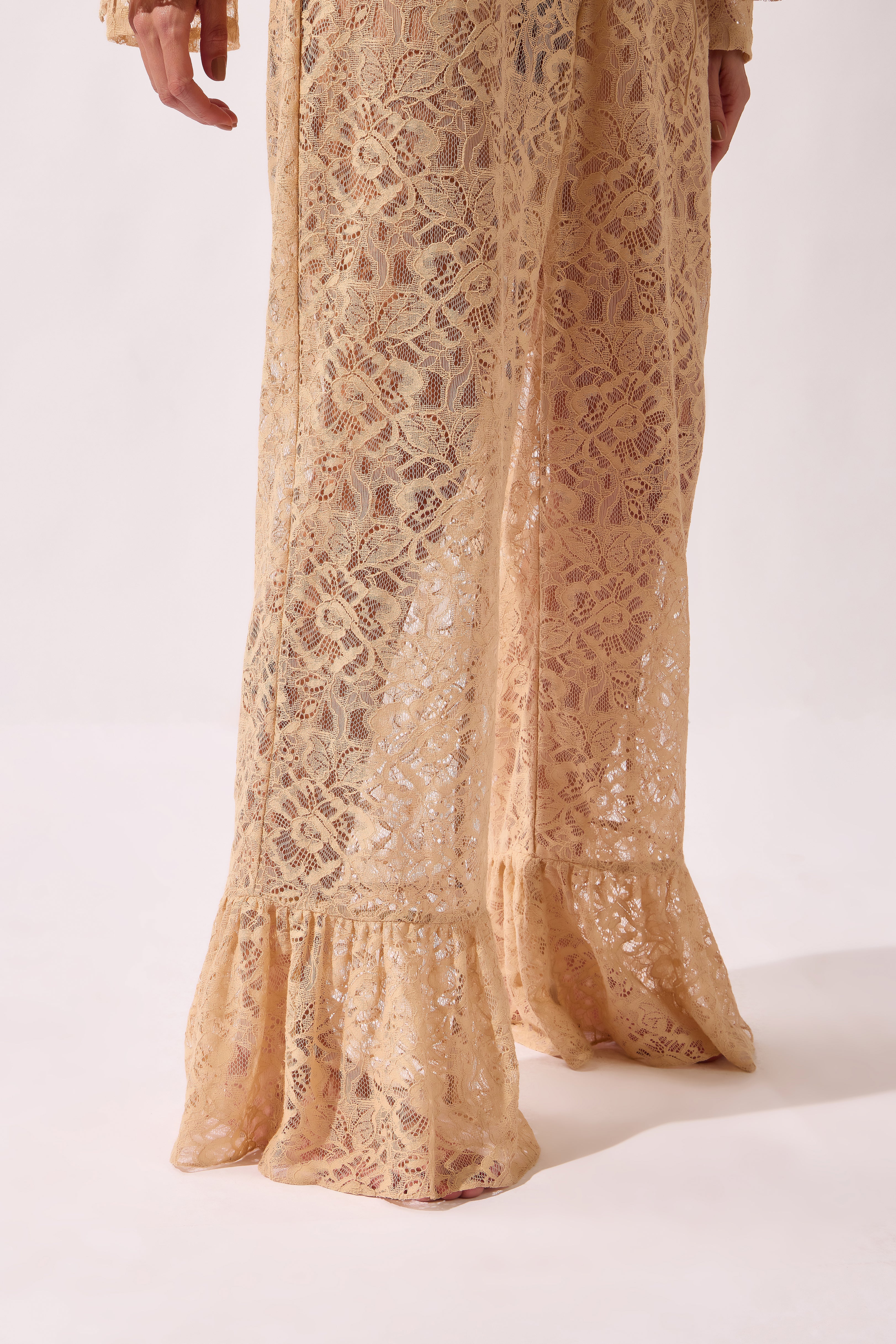 Calça De Renda Pois e Foliage Lisos