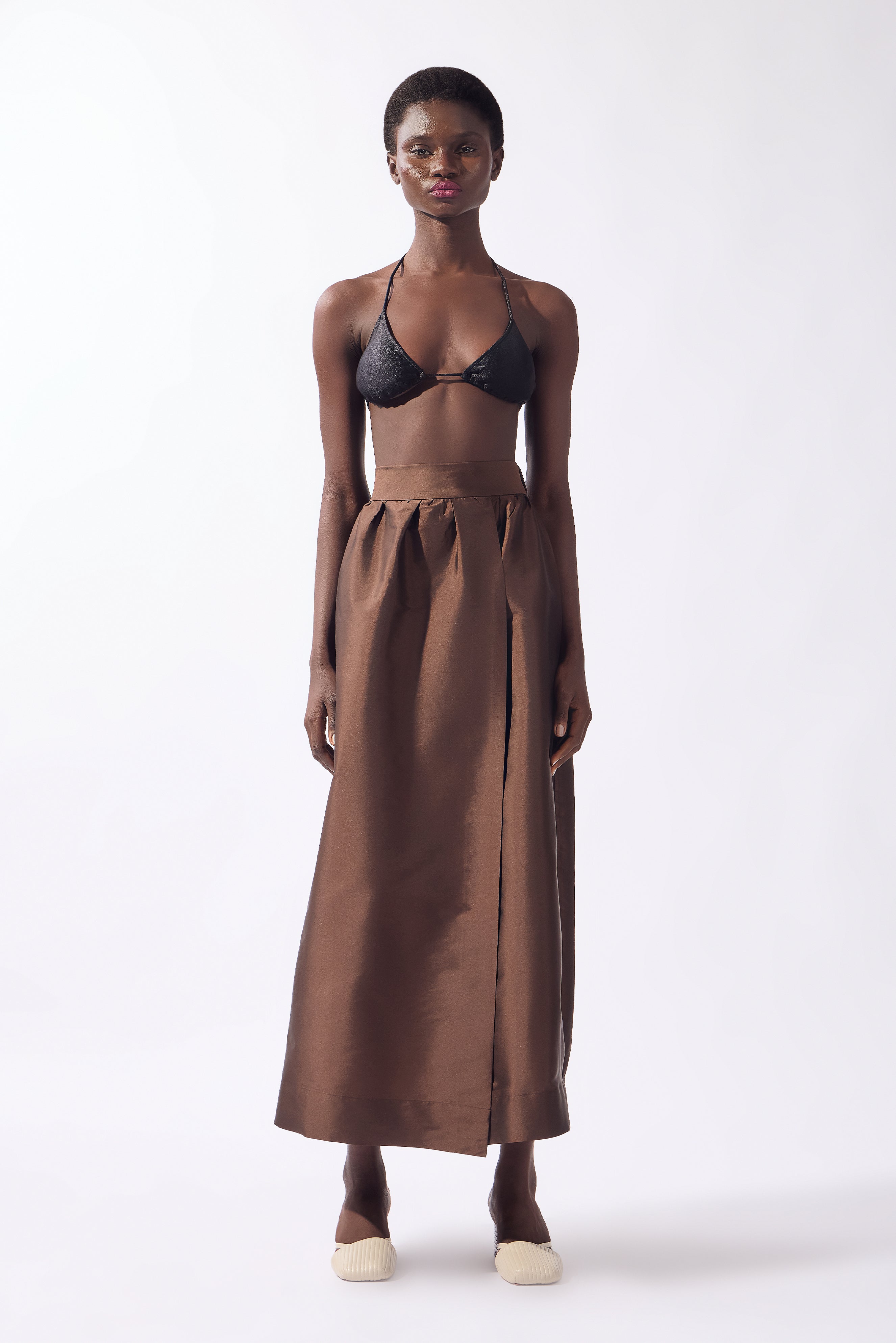 Saia Longa Com Fenda Tafetá