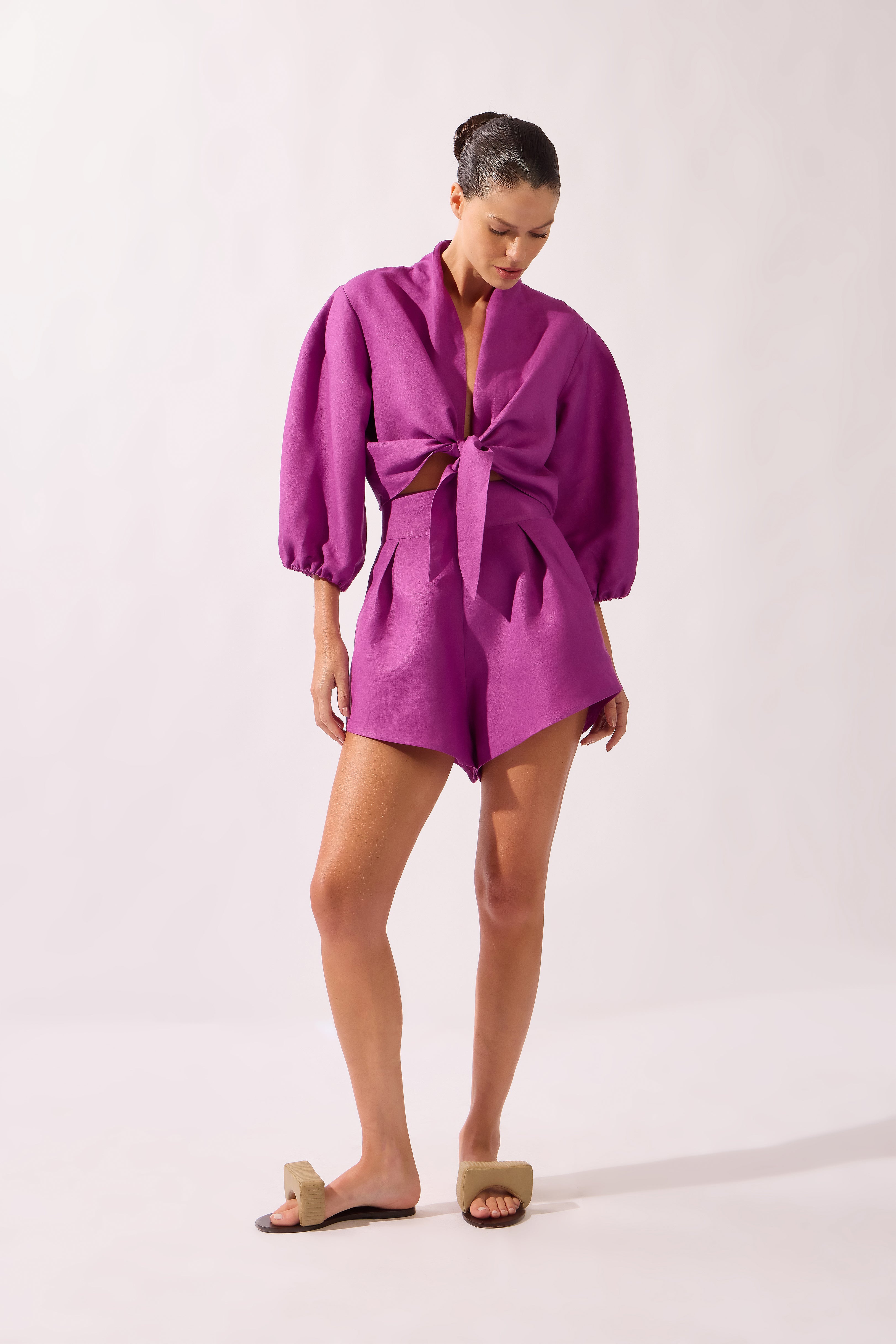 Shorts Curto Bold Floral Liso