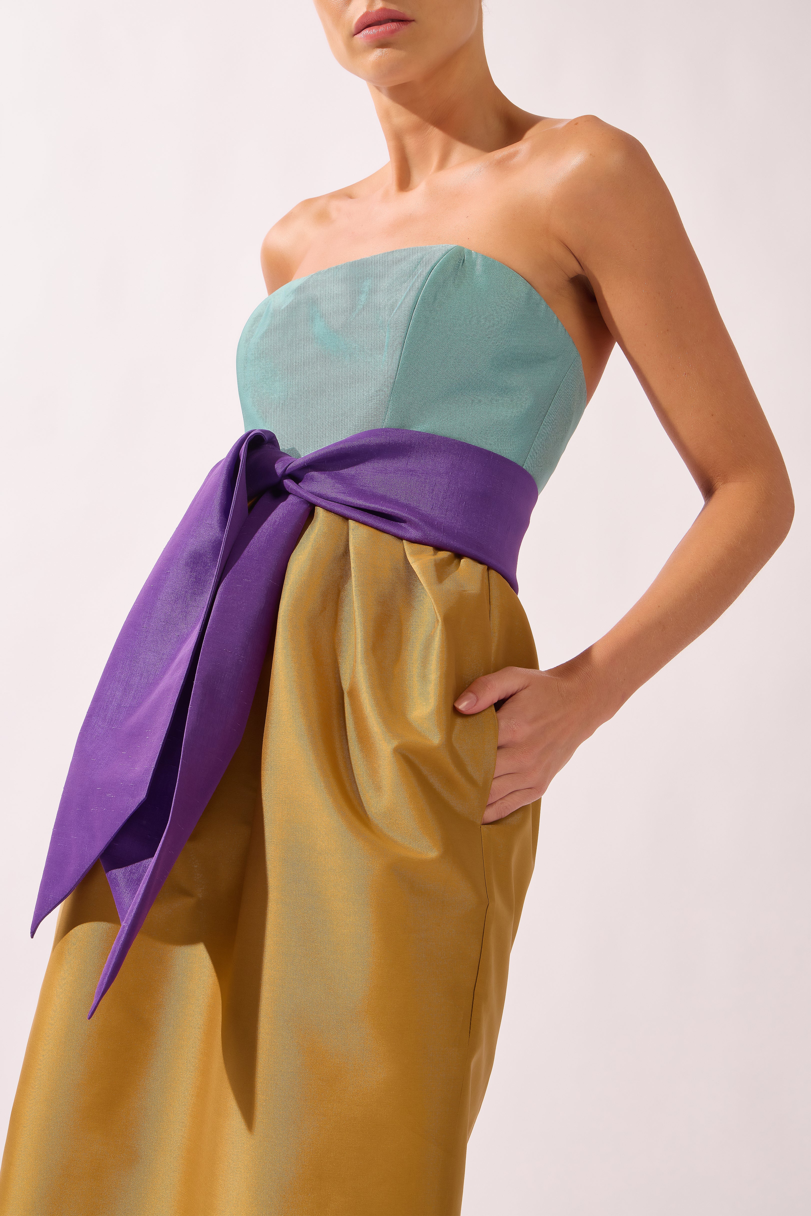 Vestido Tomara que Caia Laço Arabesque Tafetá