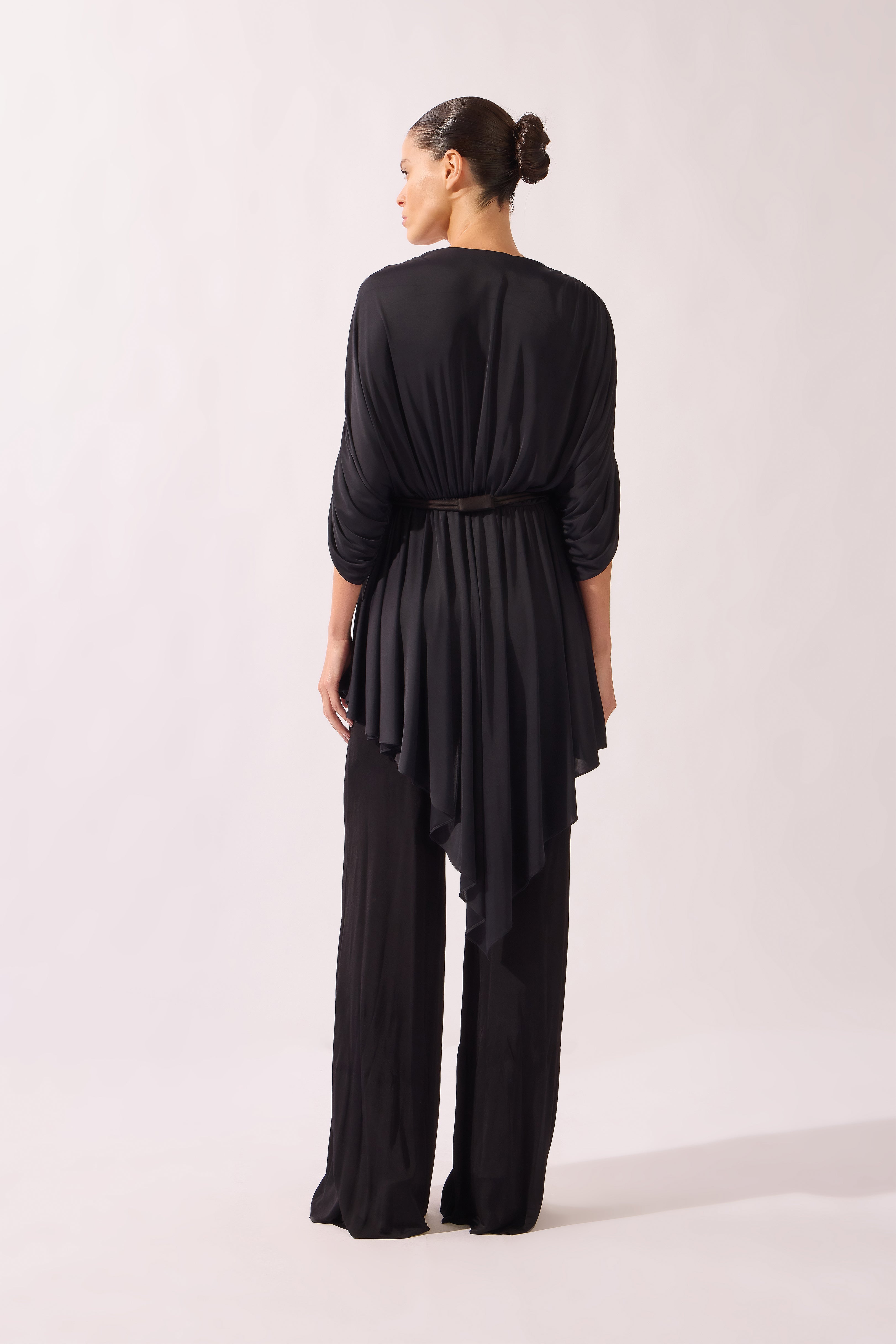 Blusa Manga Morcego Babados Bold Noir