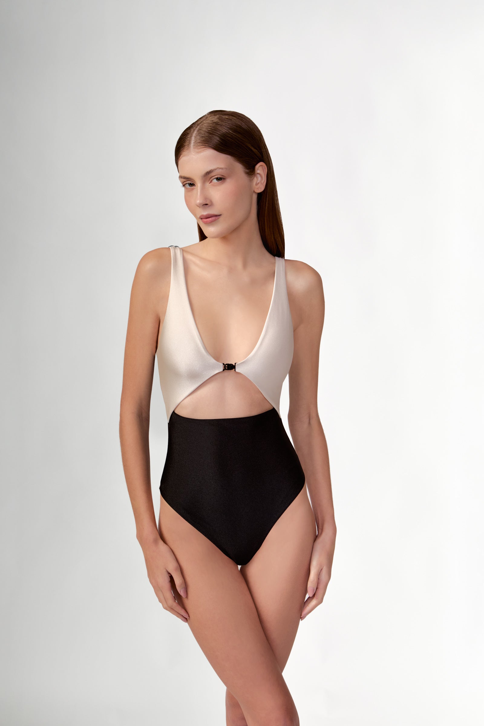 Maiô Bicolor Detalhe Vazado Listras e Floral Lisos