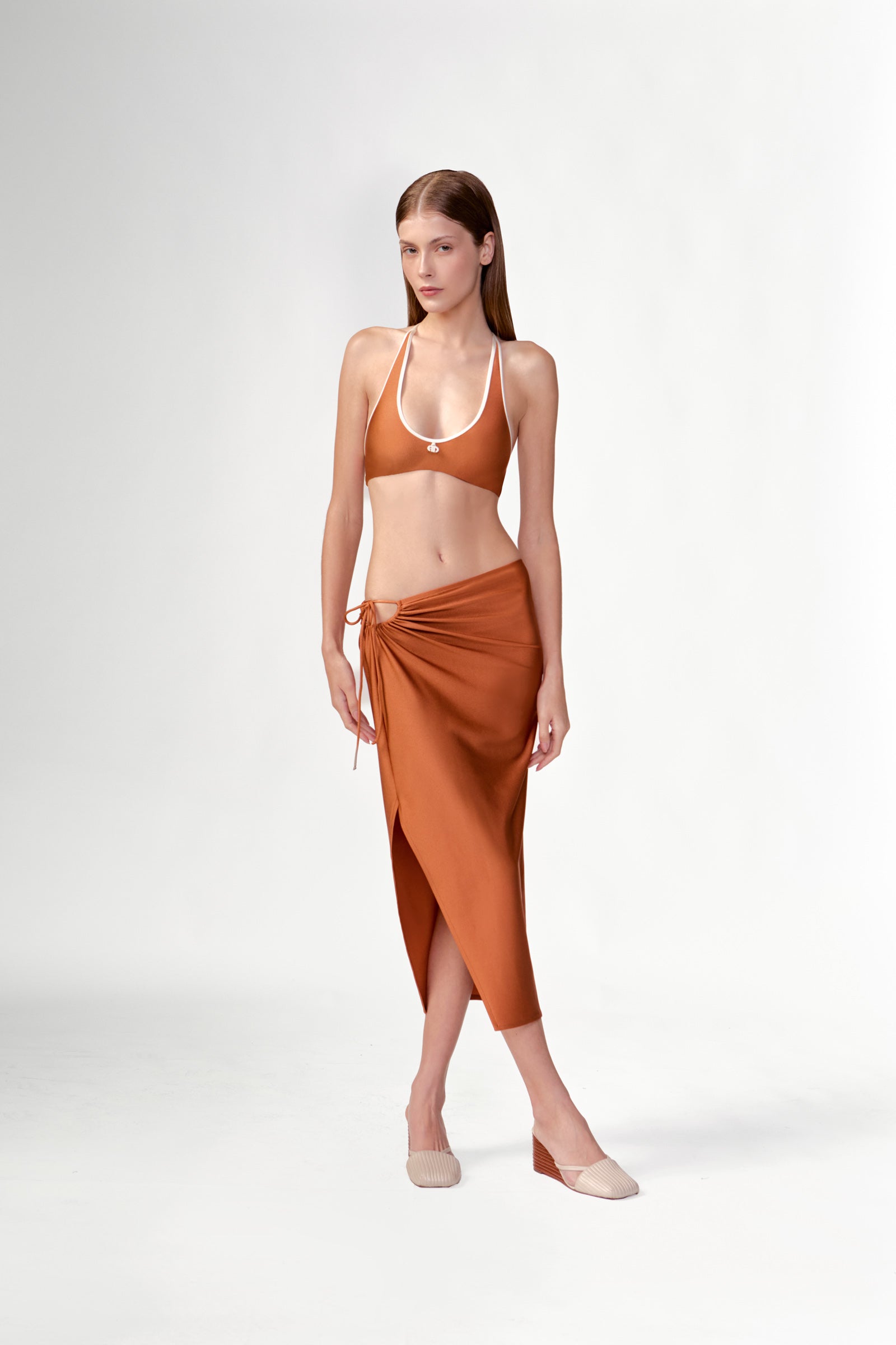 Saia Midi Detalhe Amarração Lateral