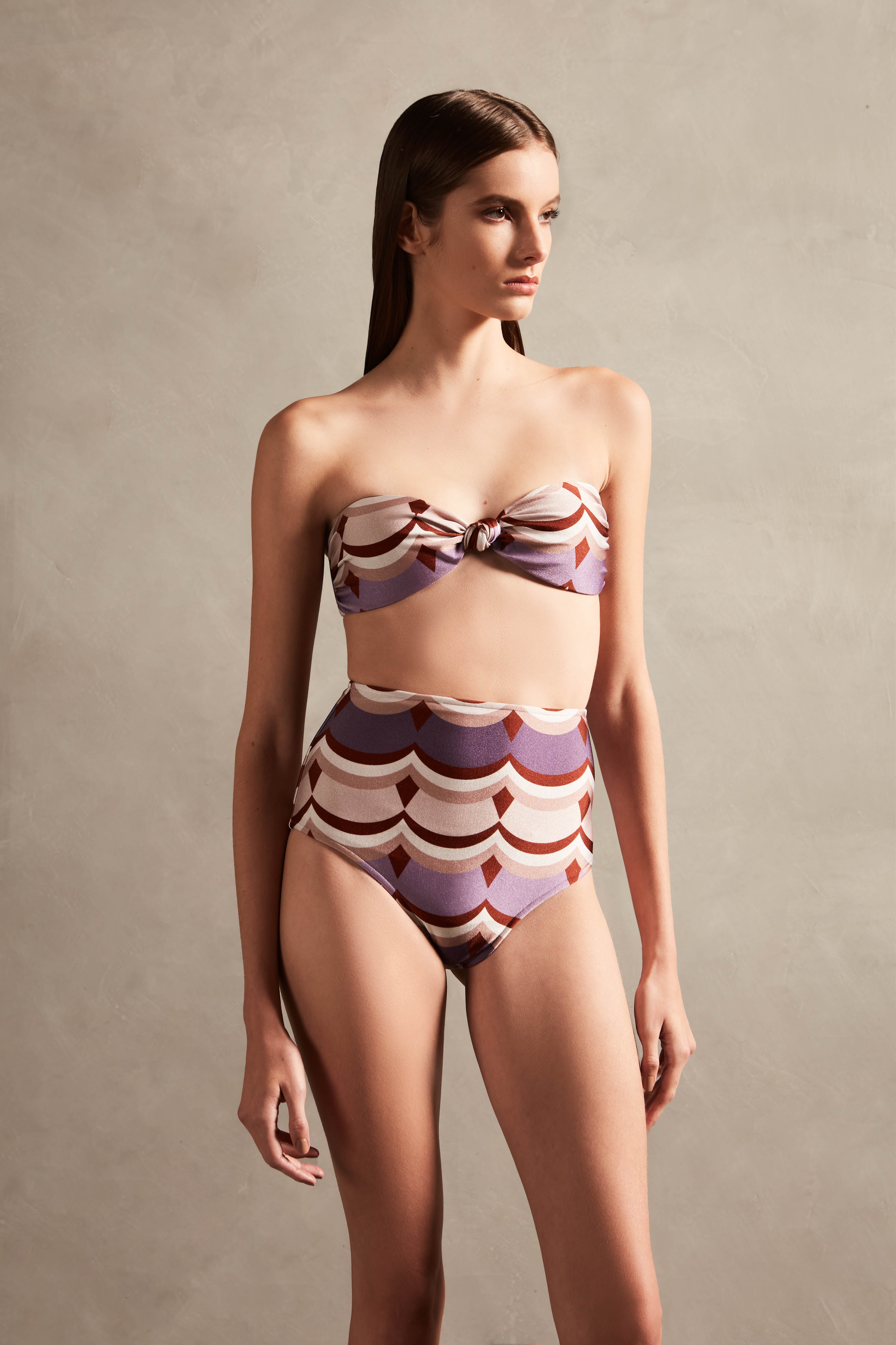 Biquini Hot Pants Top Tomara que Caia Ondas Vintage