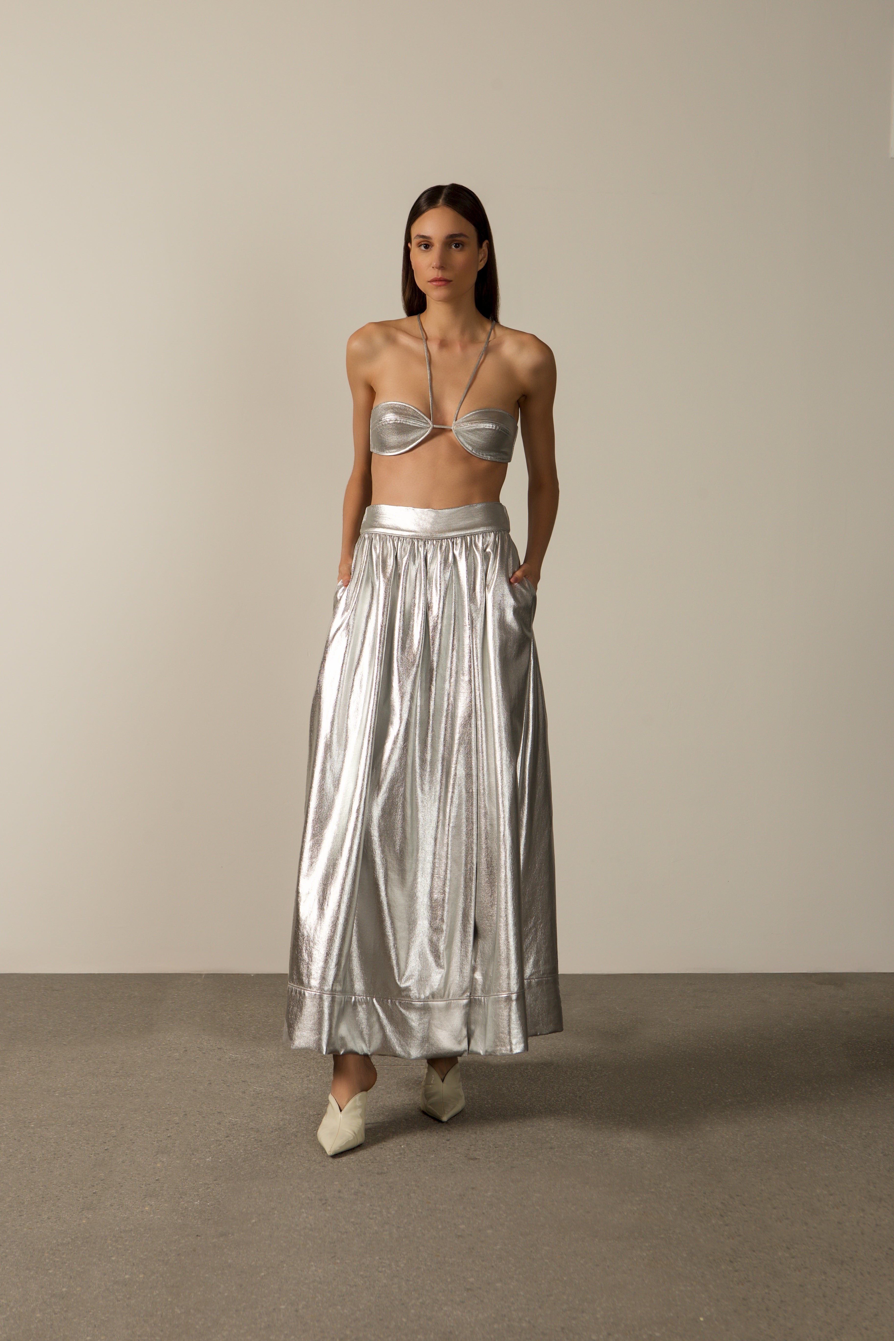 Conjunto Top E Saia Metalizado Coquille Shine