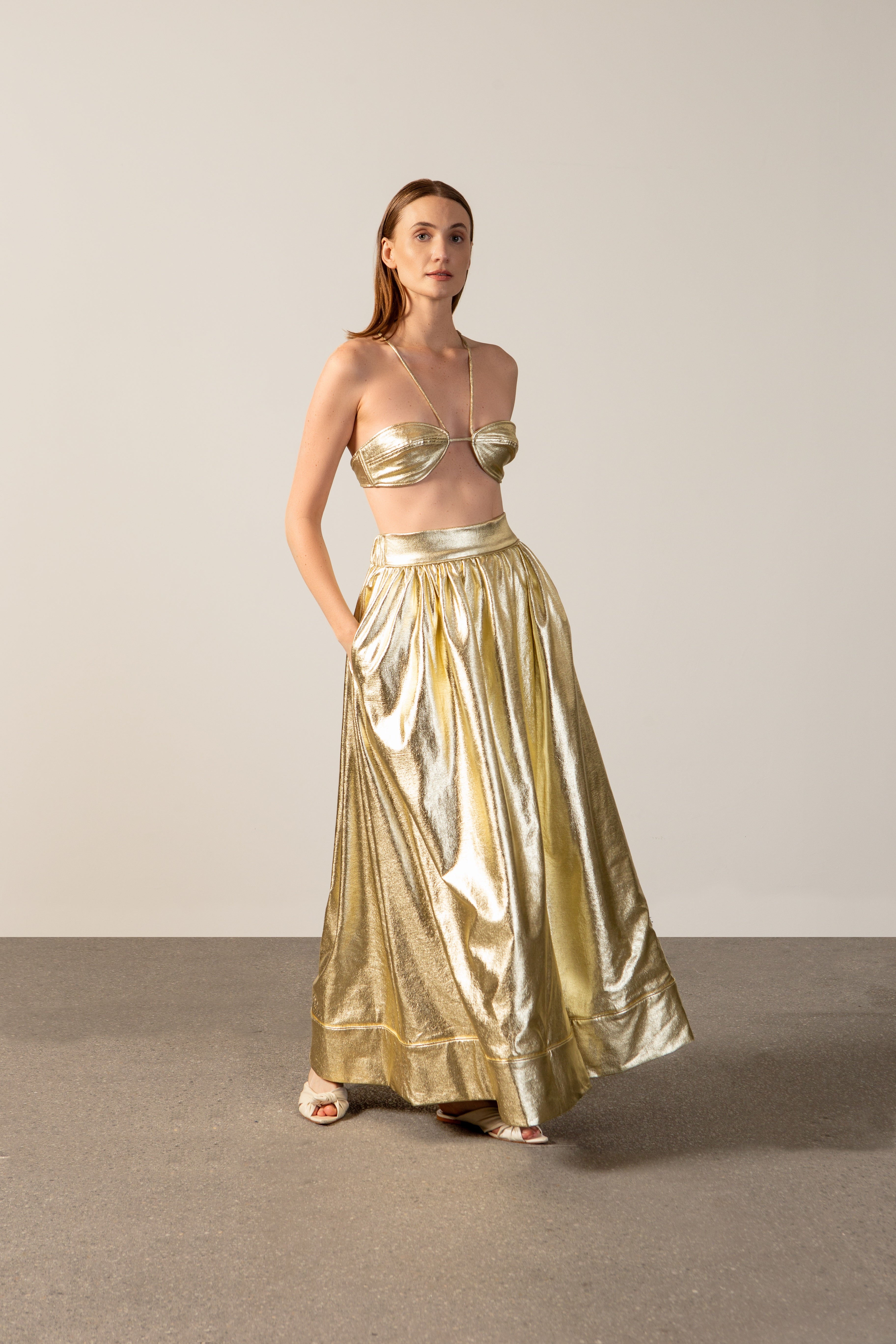 Conjunto Top E Saia Metalizado Coquille Shine