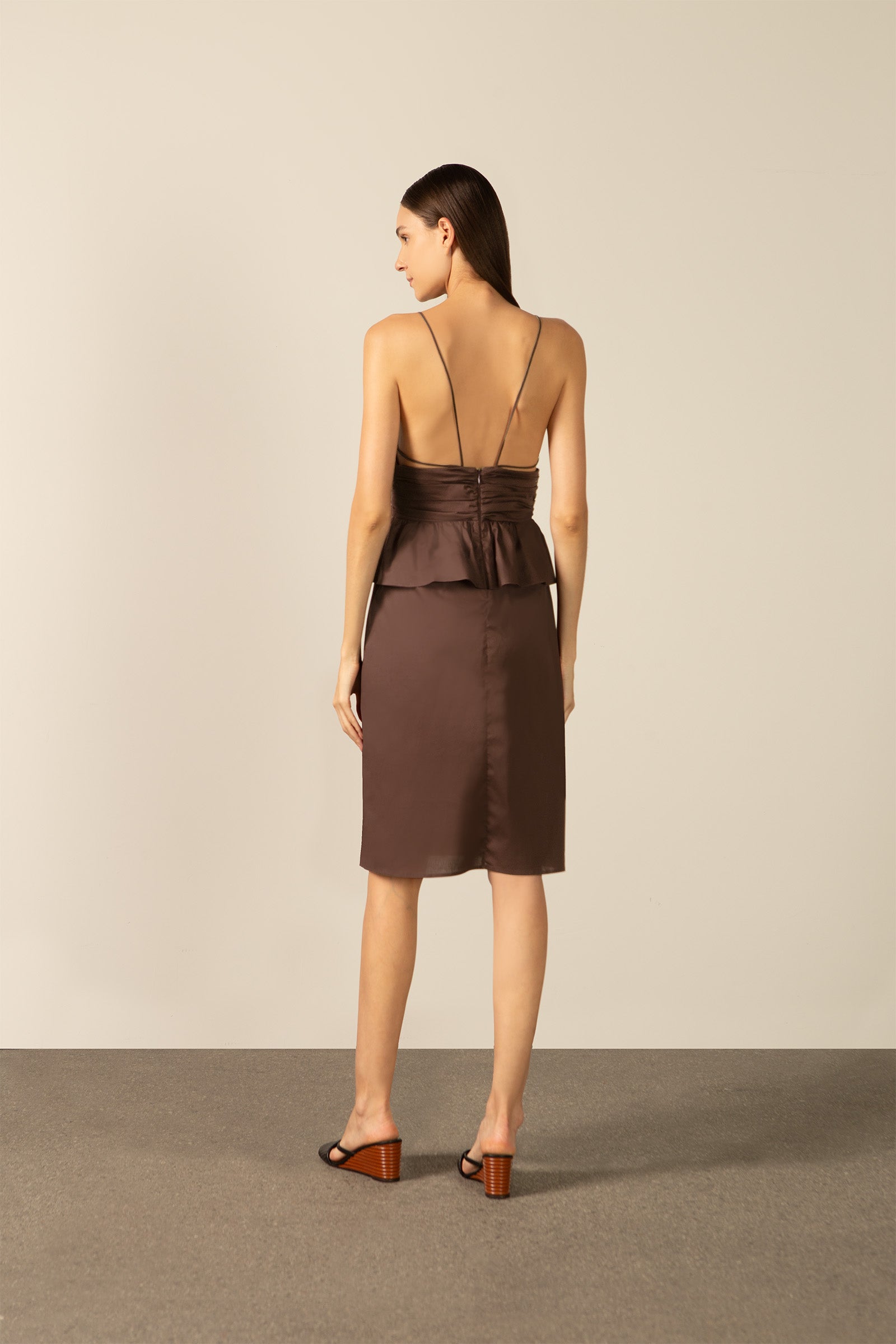 Vestido Alças Peplum Opulence