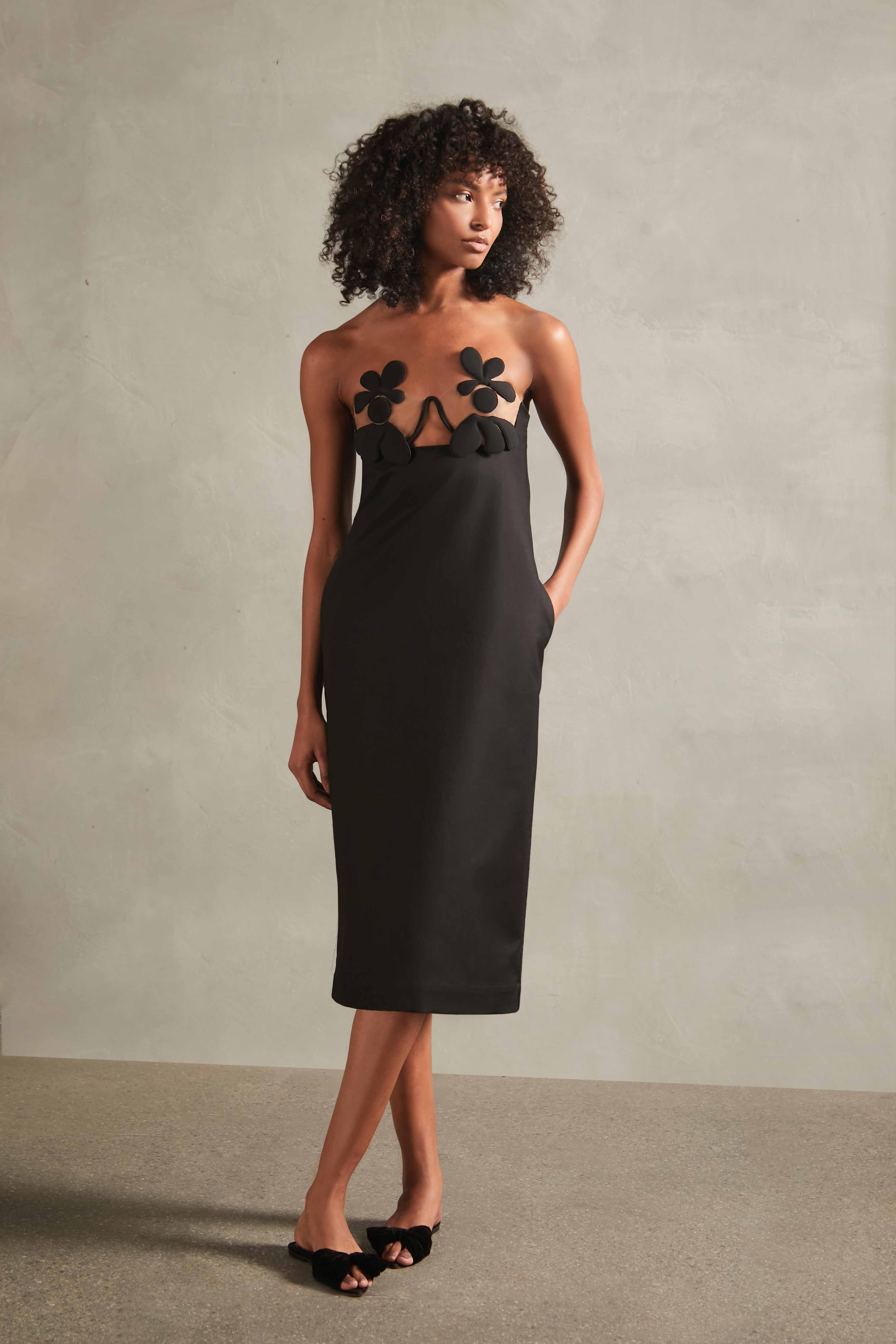 Vestido Midi Busto 3D Floral