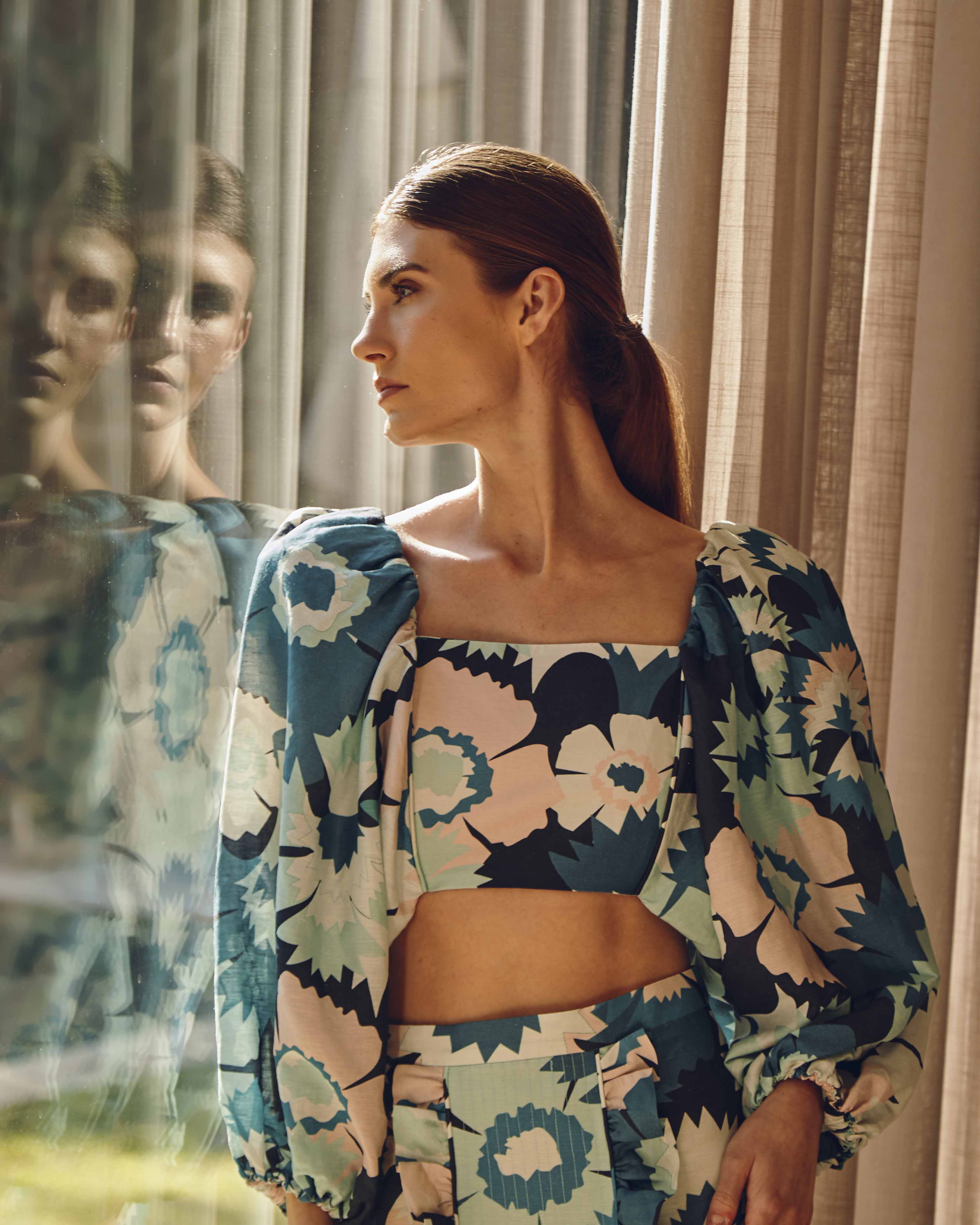 Blusa Maxi Mangas Flower Power