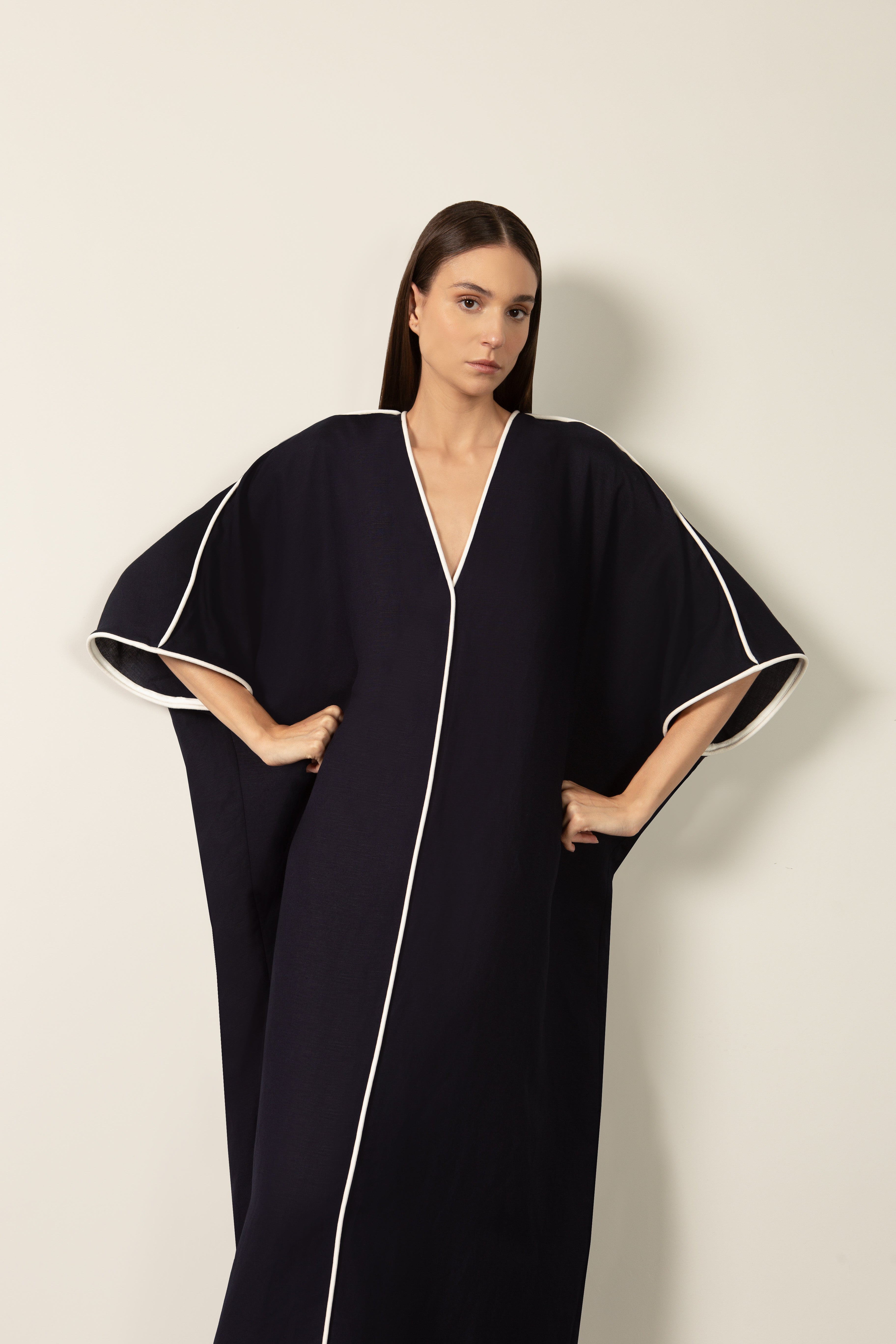 Kaftan Longo Decote V Bicolor