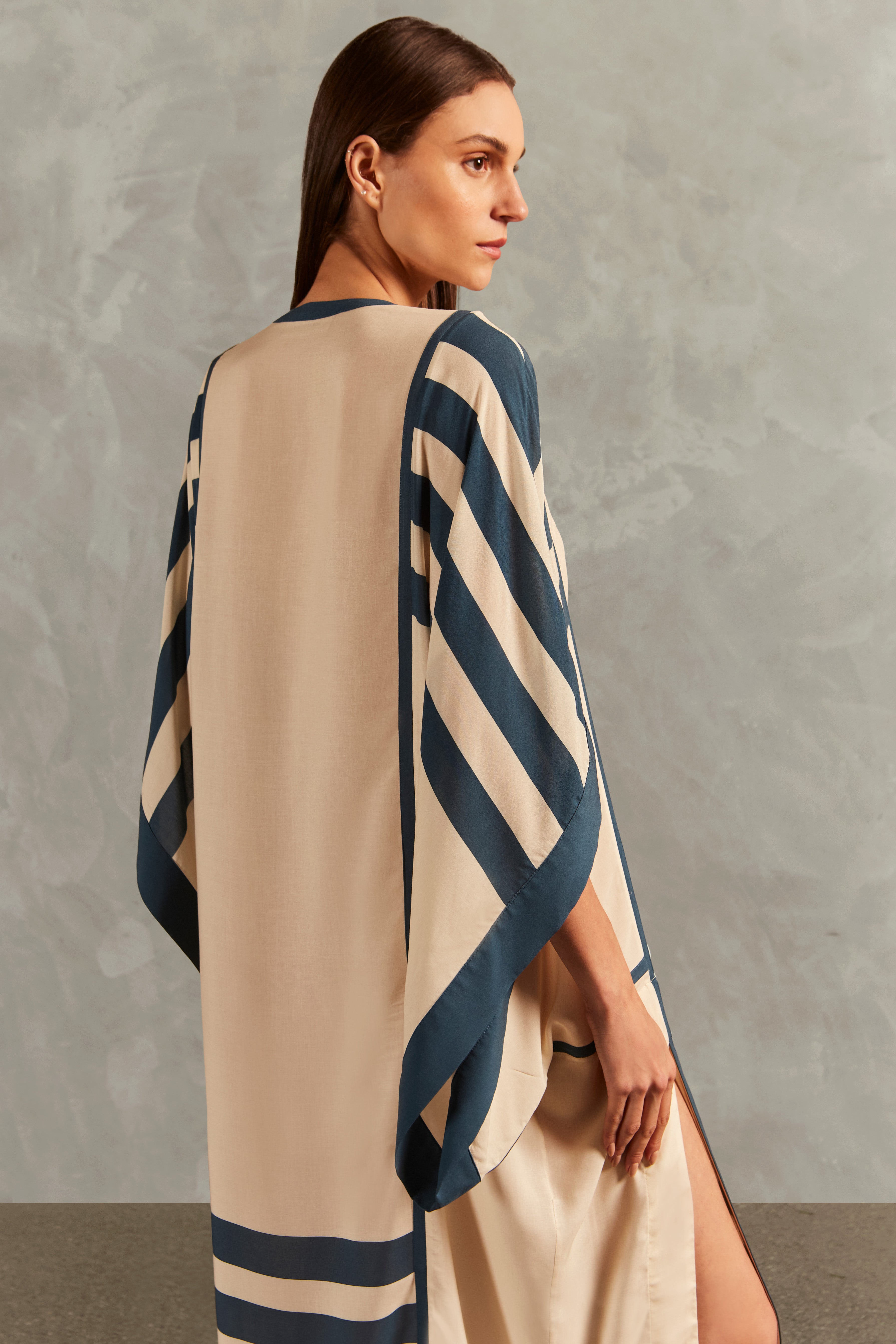 Kaftan Longo Listras