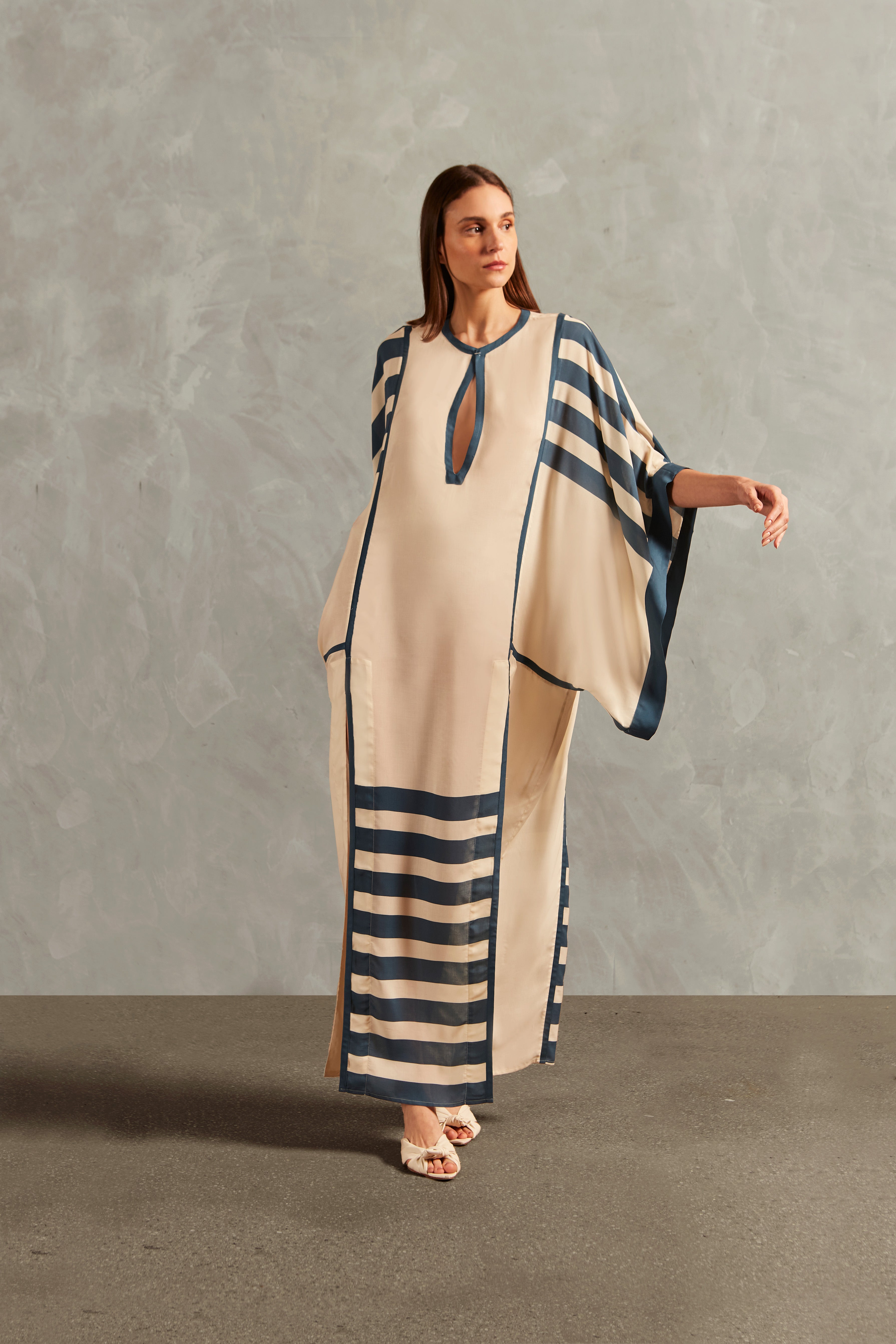 Kaftan Longo Listras