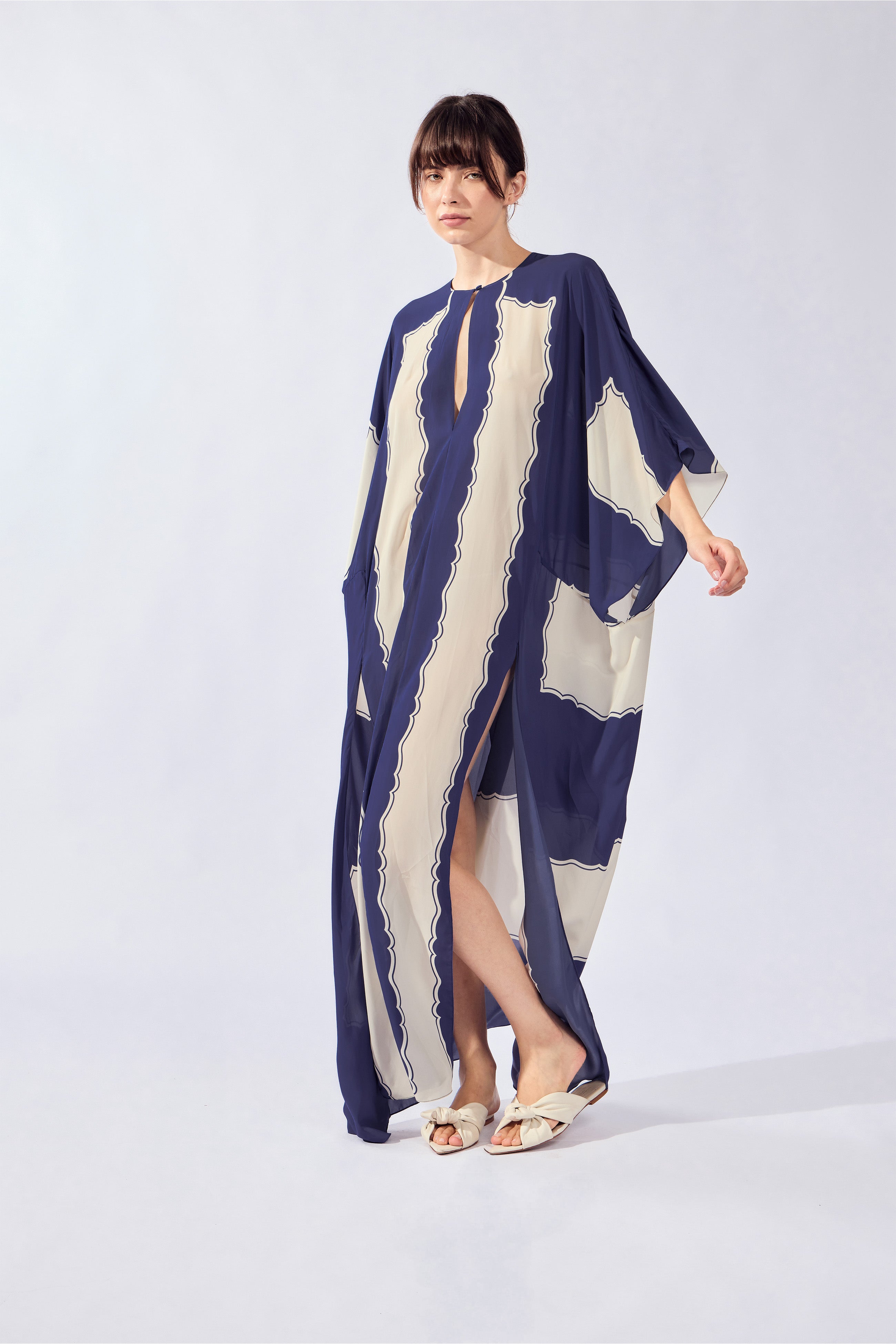 Kaftan Longo Backgammon Columns
