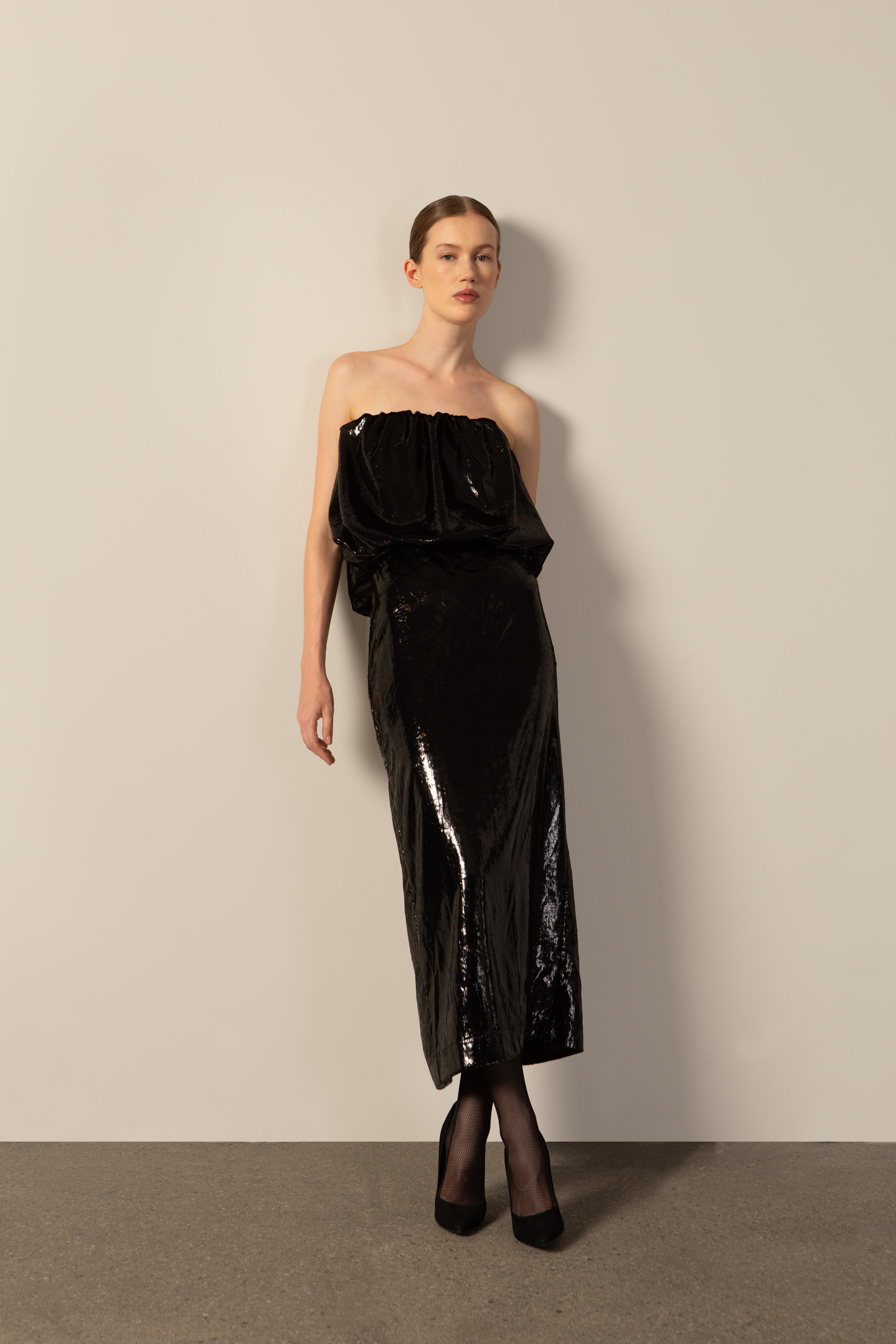 Saia Reta Midi Veludo Lamê