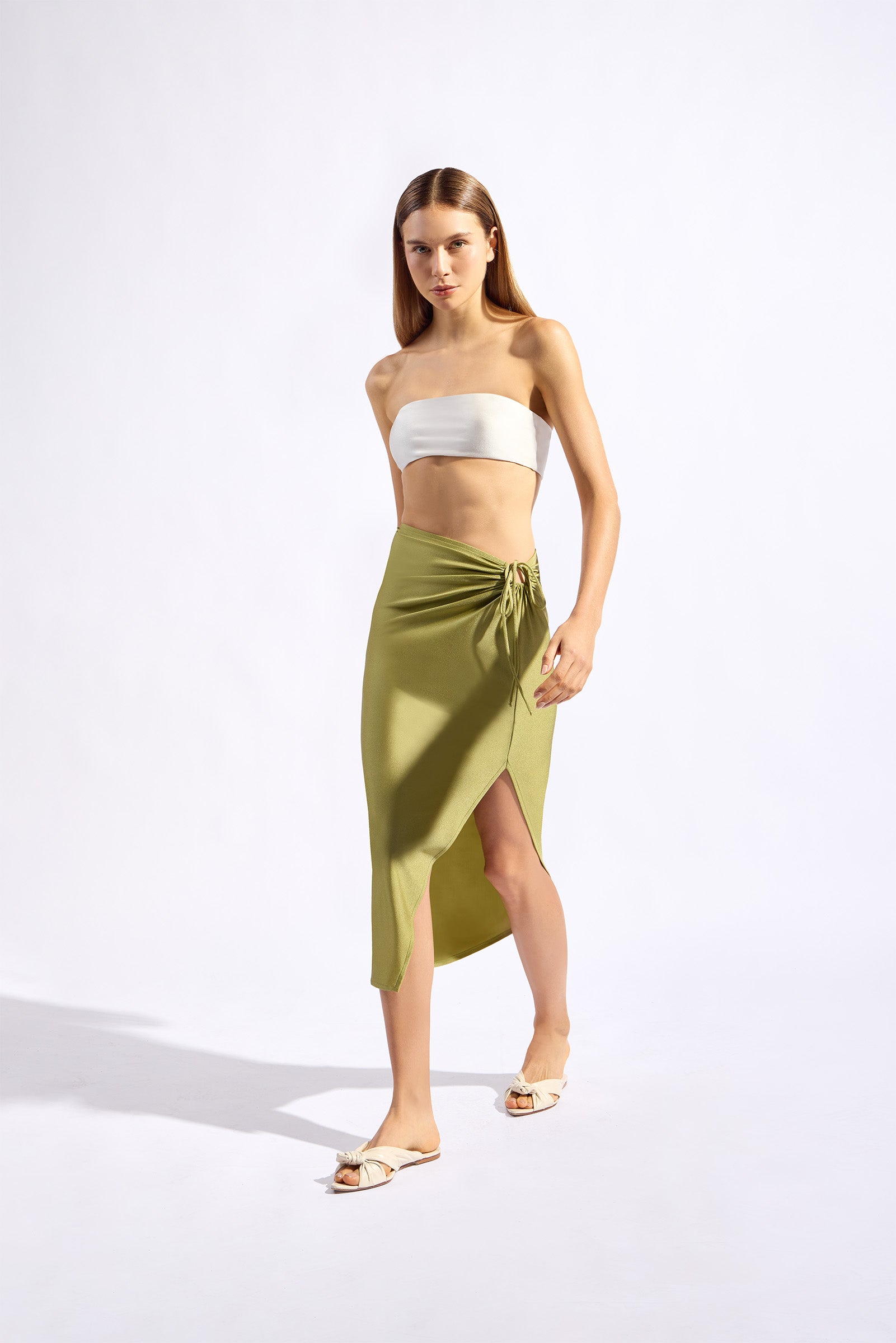 Saia Midi Detalhe Lateral Franzido Lisos