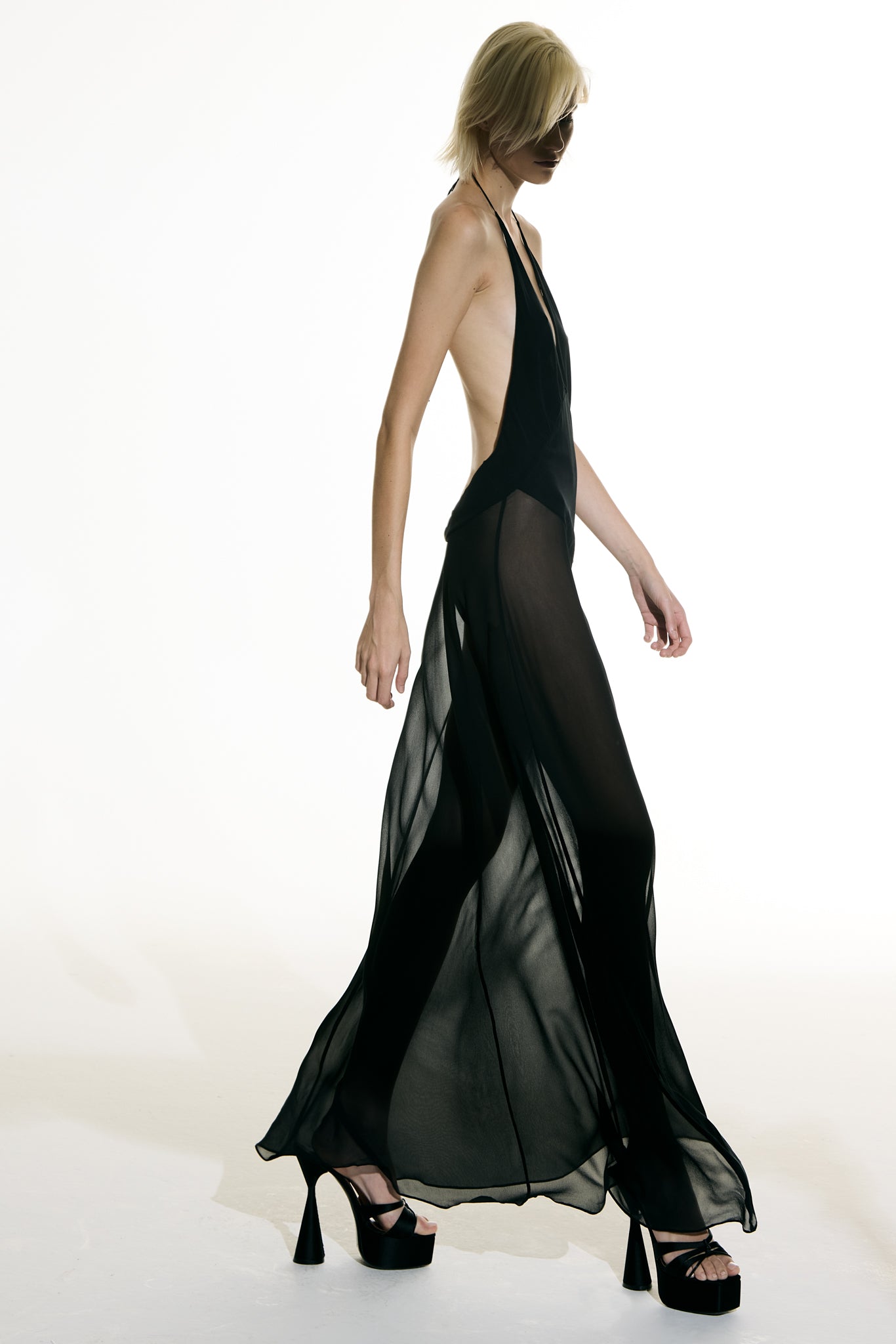 Vestido Longo Recortes Sabine Getty