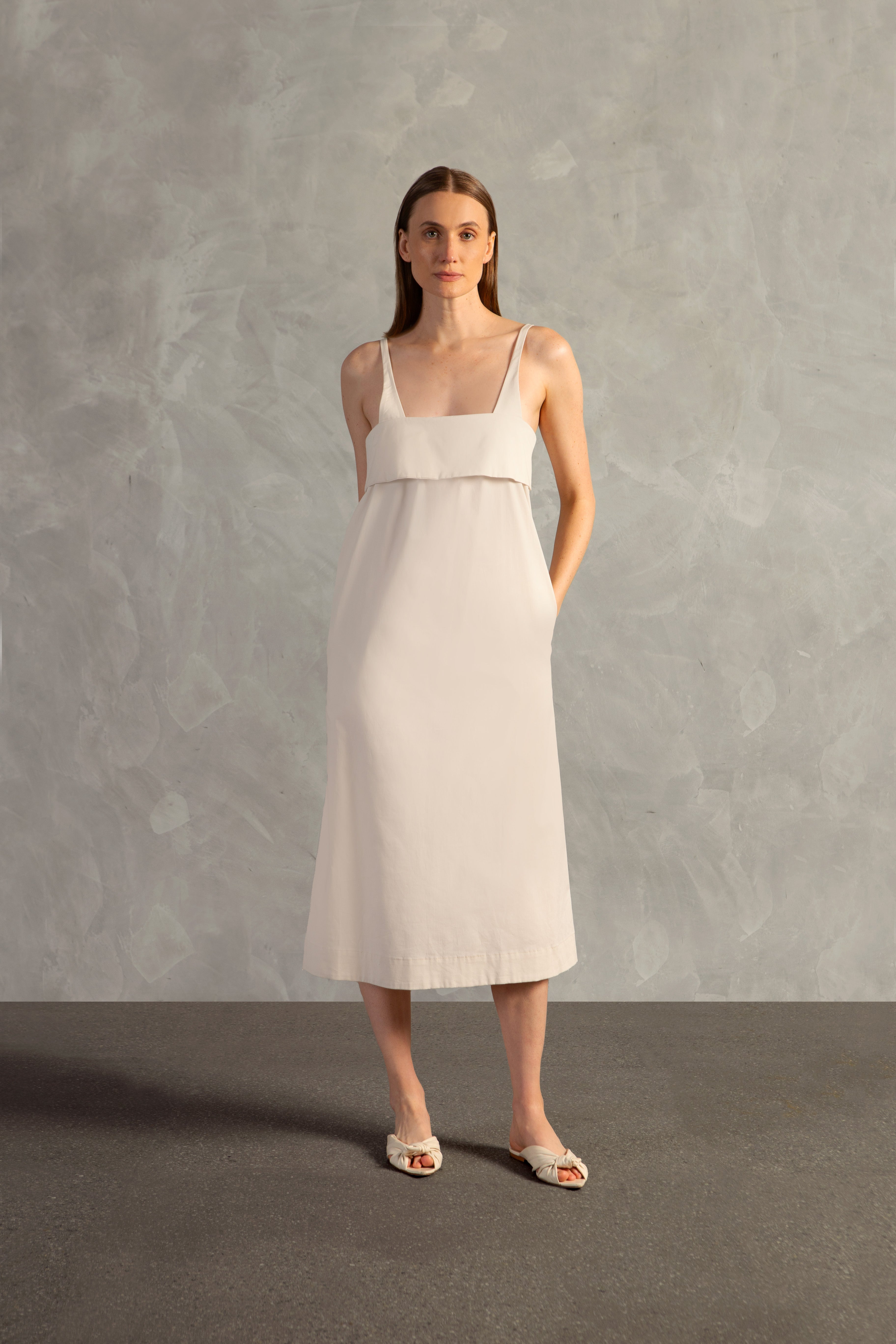 Vestido Longo Detalhe Alças Inamorata Lisos