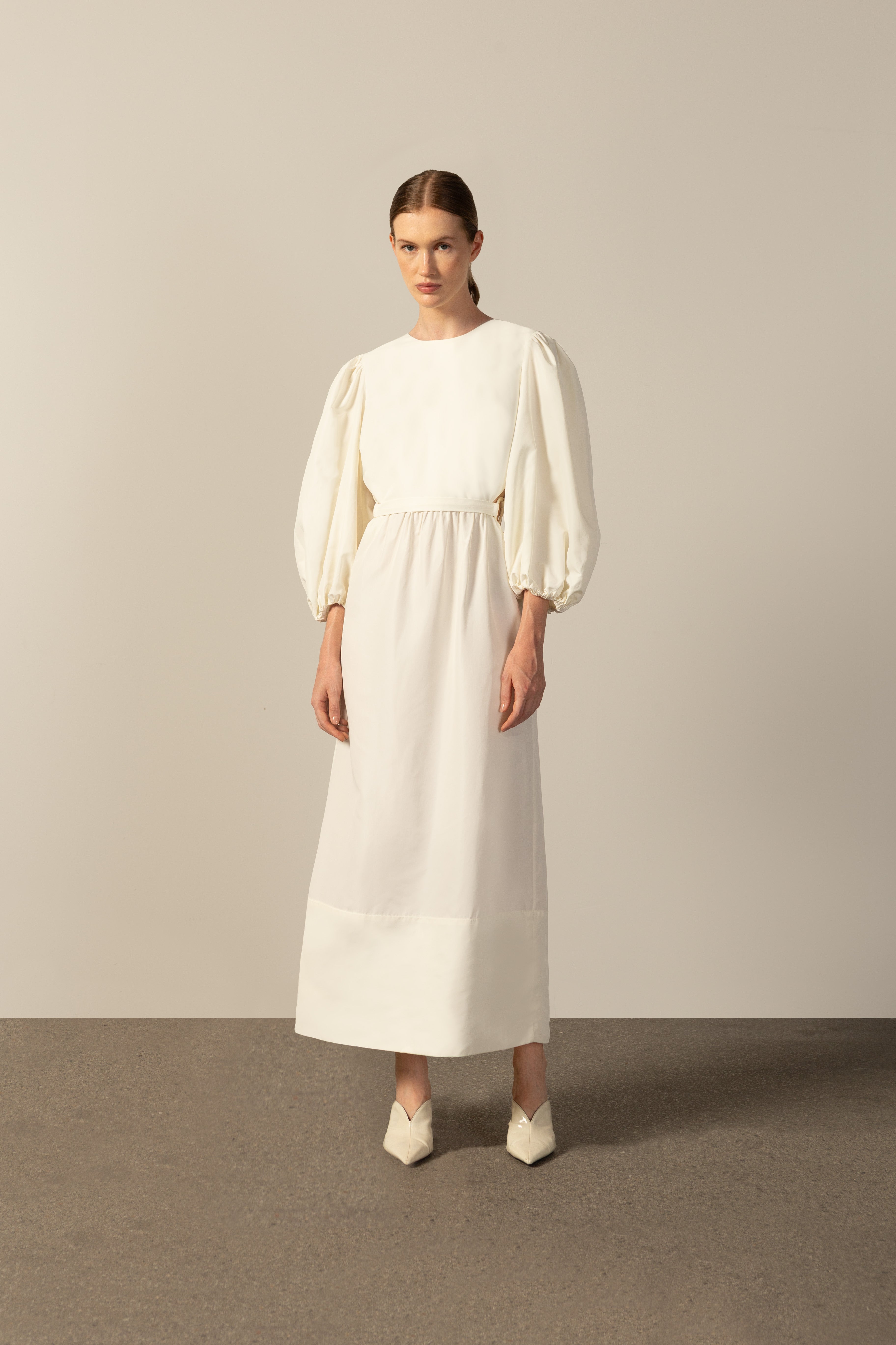 Vestido Longo Detalhe Argolas