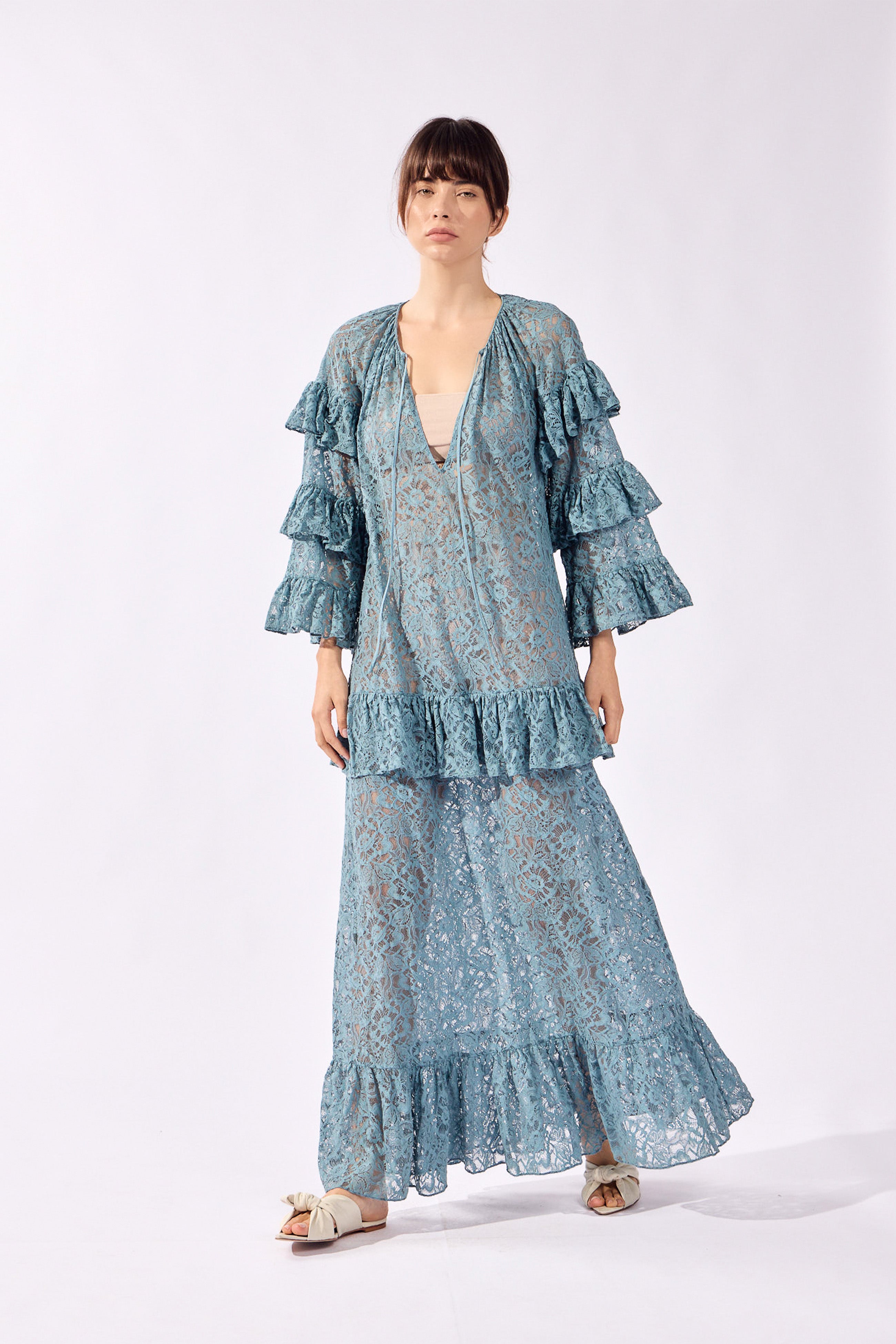 Vestido Longo Babados Lina Pois Lisos