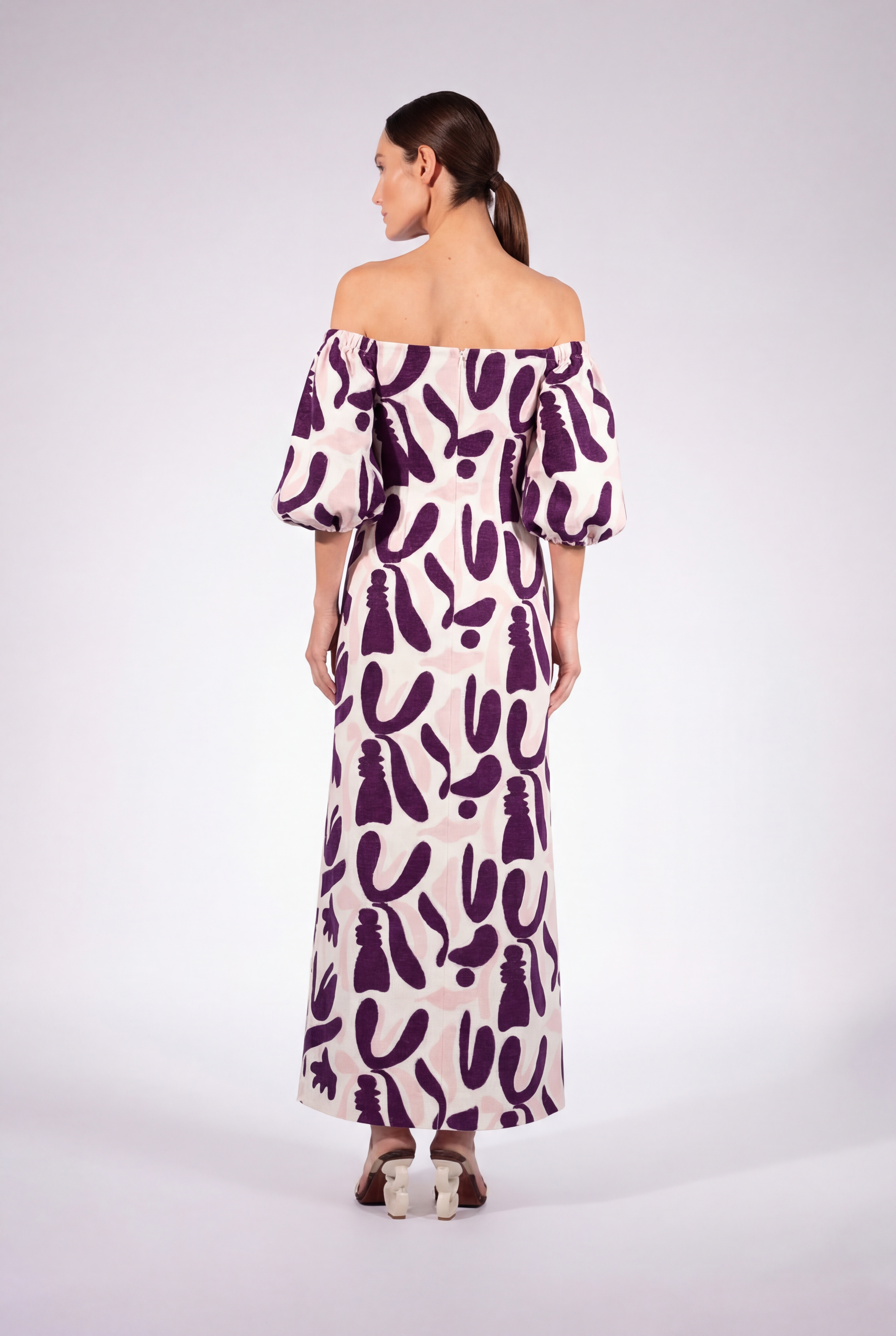 Vestido Tomara que Caia Mangas Bufantes Bold Floral