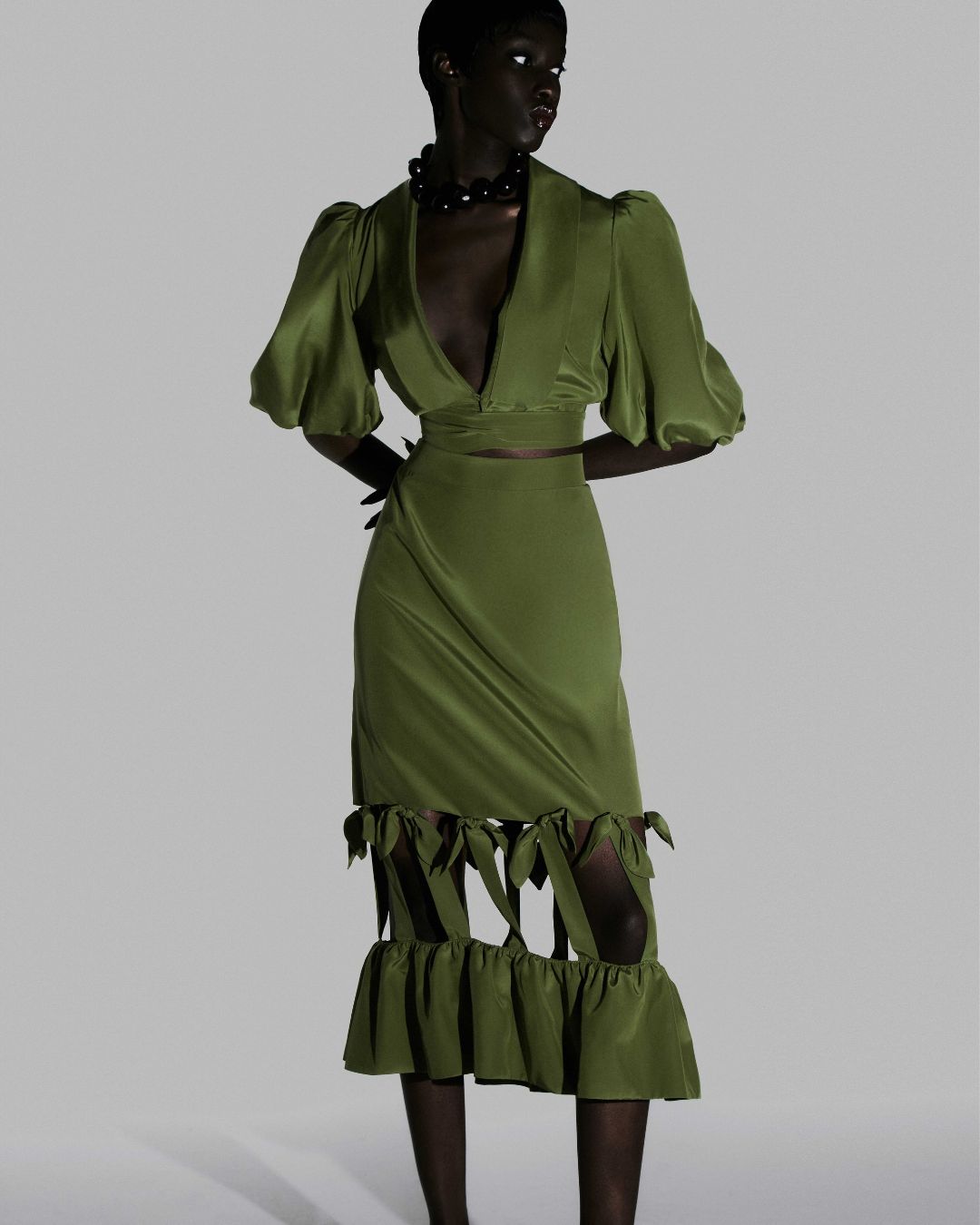 Saia Midi Vazada Cherry Bomb