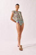 Blusa Pregas Maxi Ombreiras Vibration