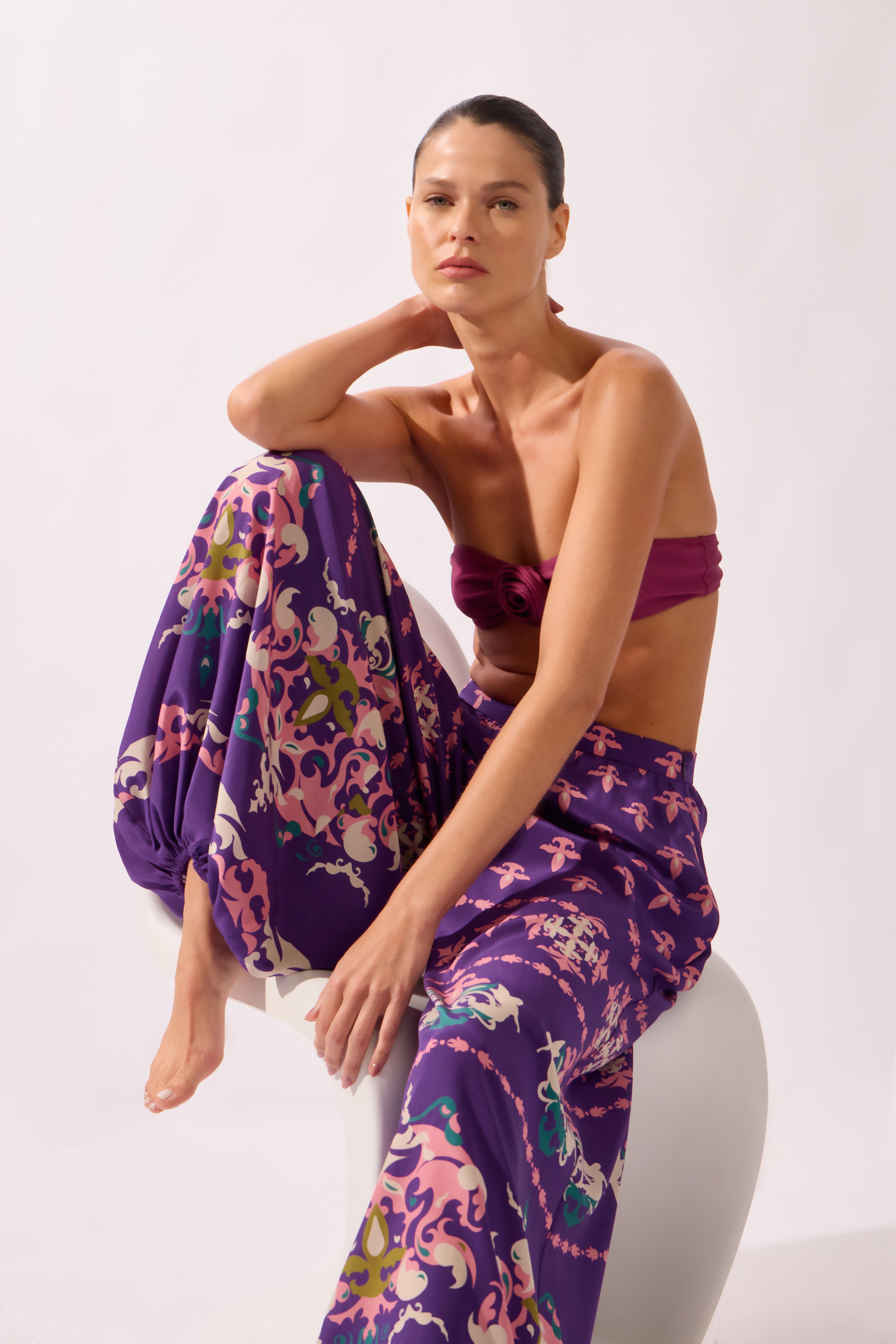 Calça Balonê Arabesque