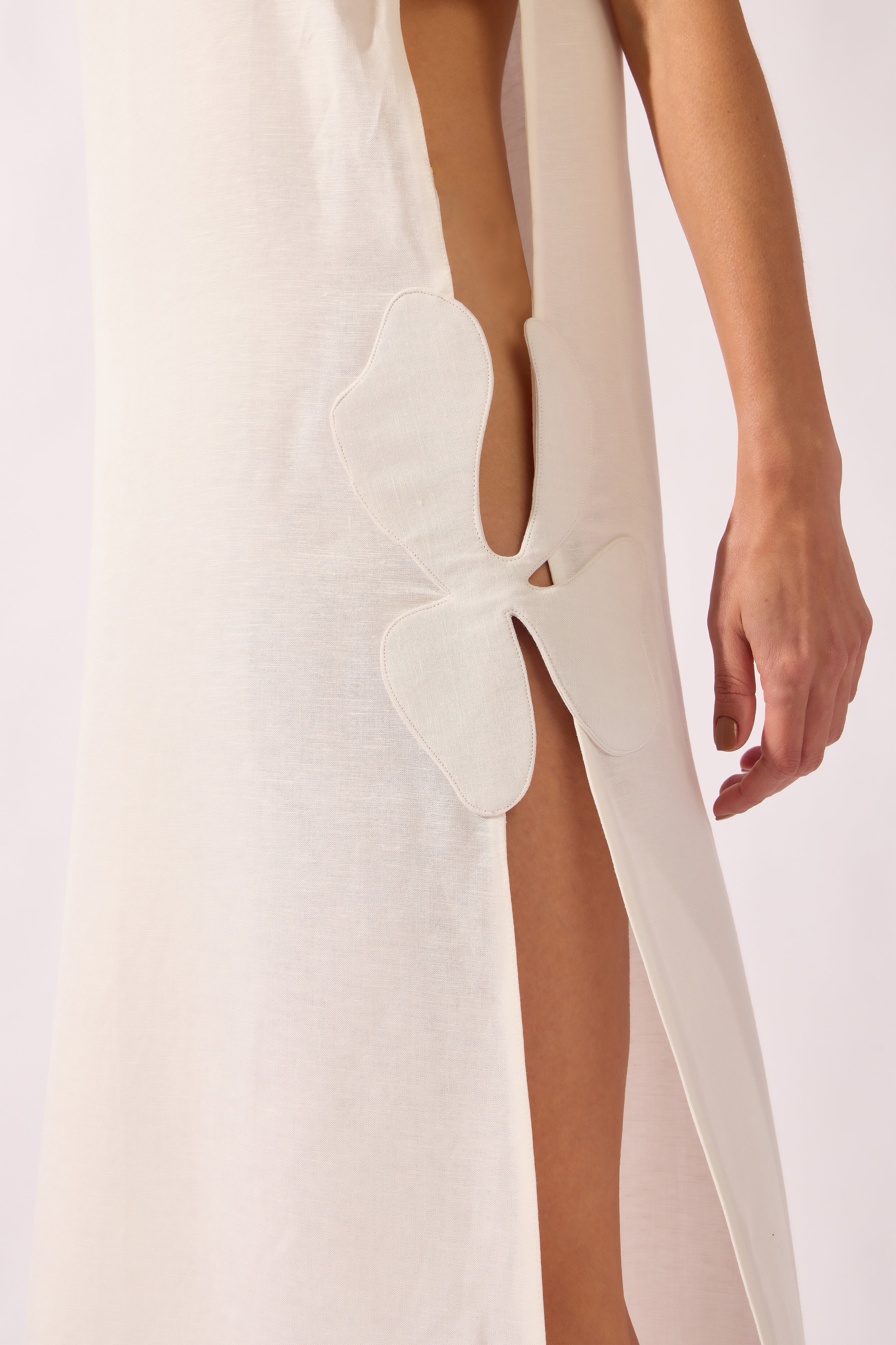 Vestido Longo Com Abertura Laterais Bold Floral Liso