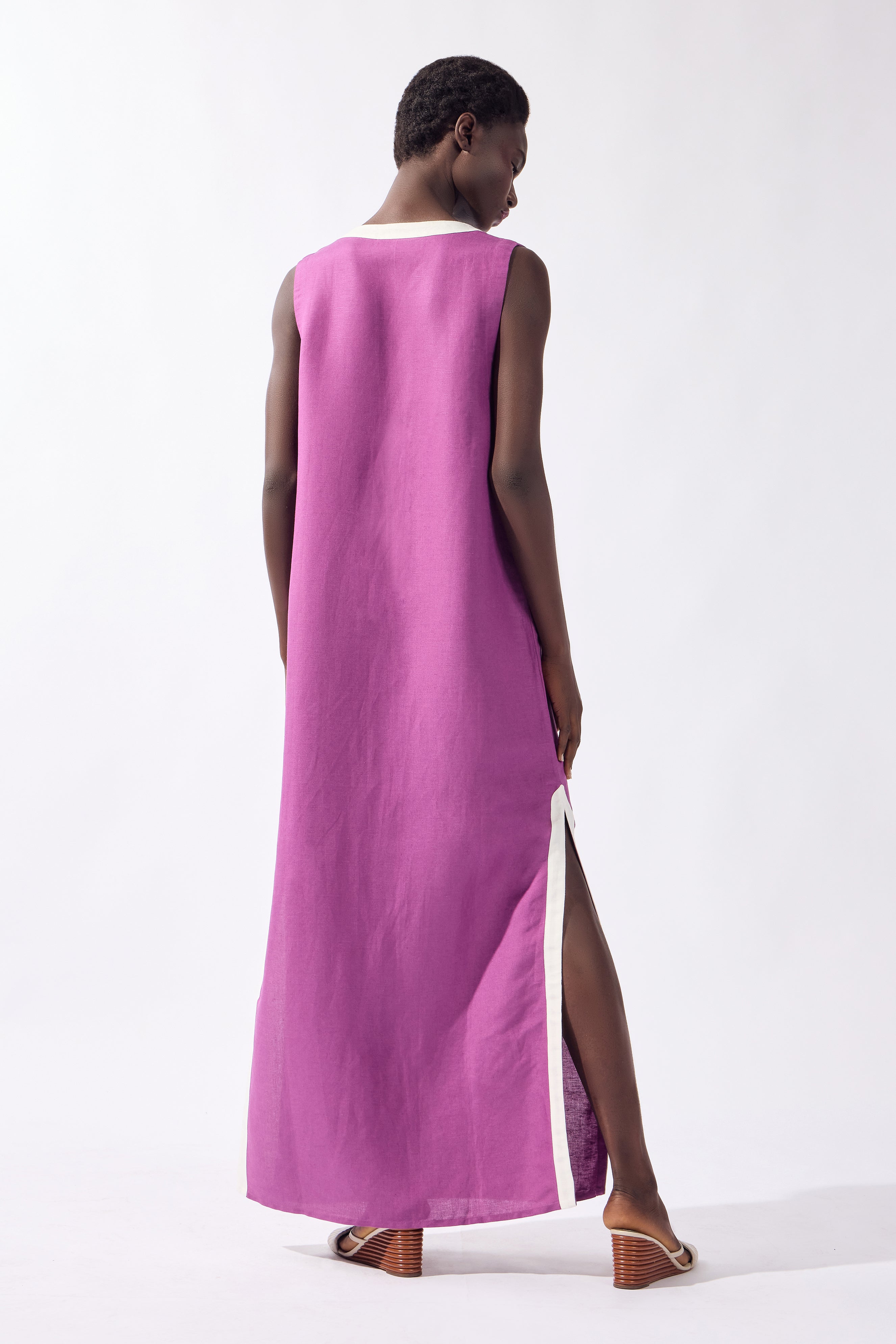 Túnica Midi Decote U Pois e Foliage Lisos