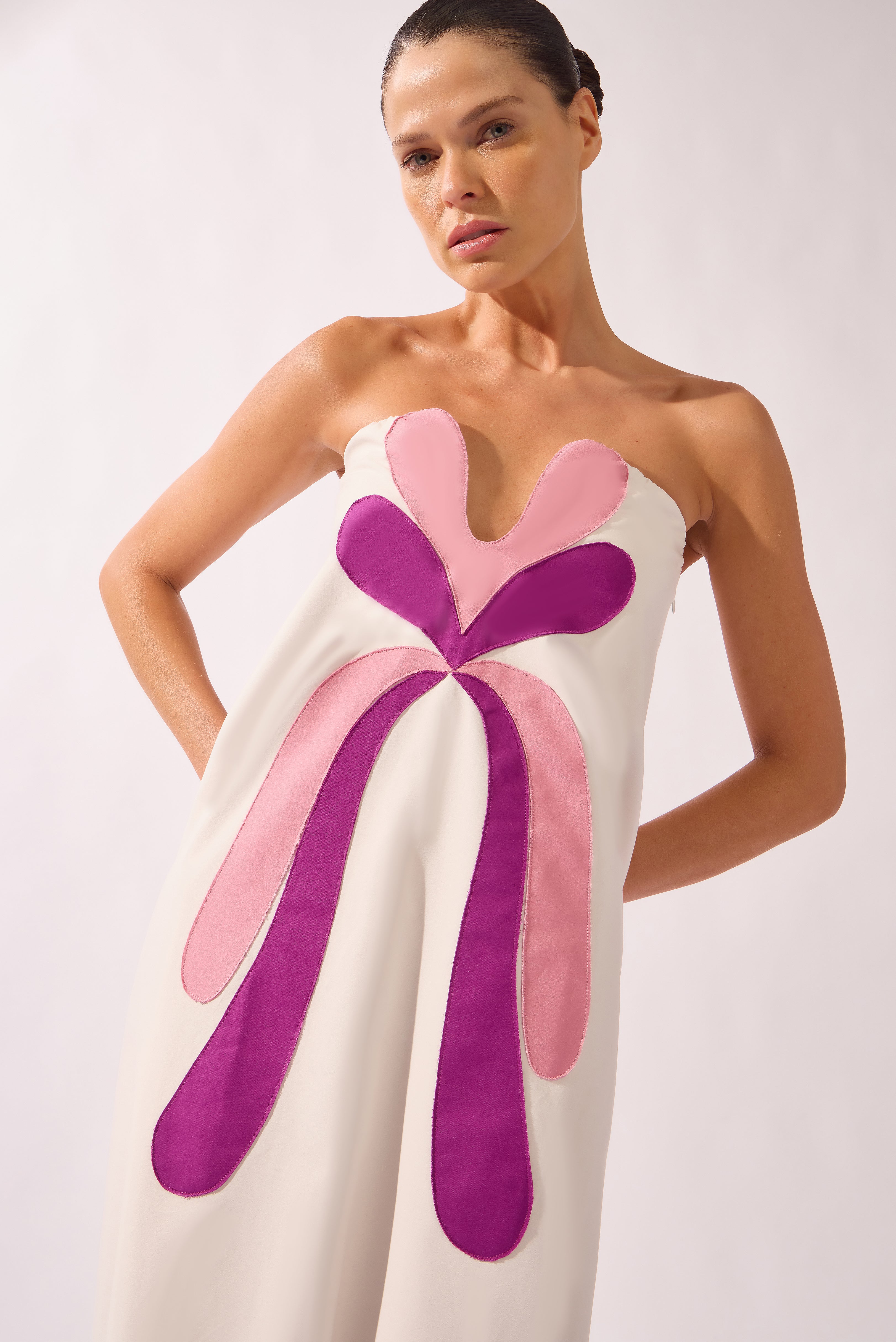 Vestido Longo Detalhe Busto Bold Floral Liso