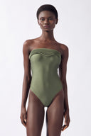 Maillot & Biquini