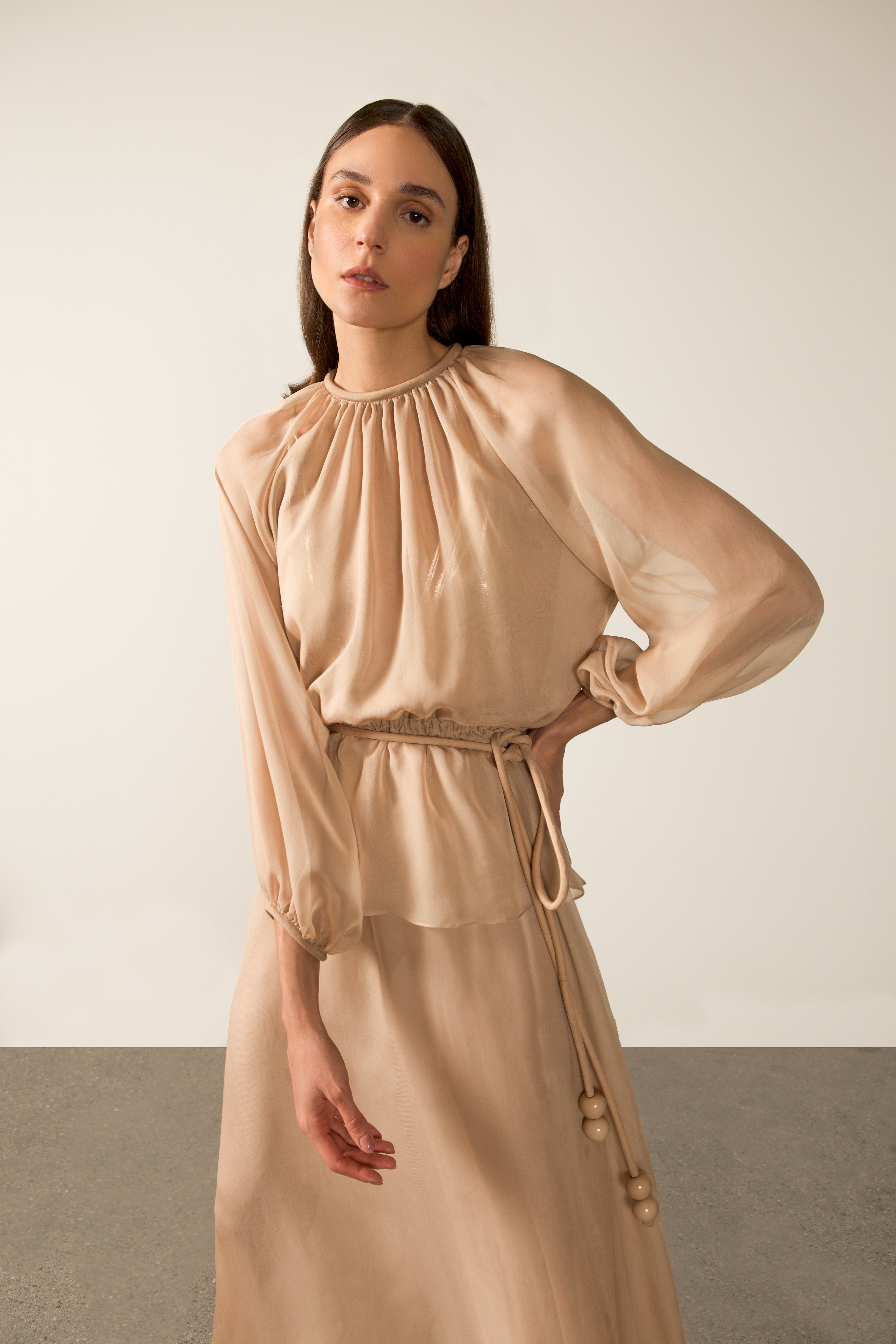 Vestido Longo Manga Bufante Coquile De Mer