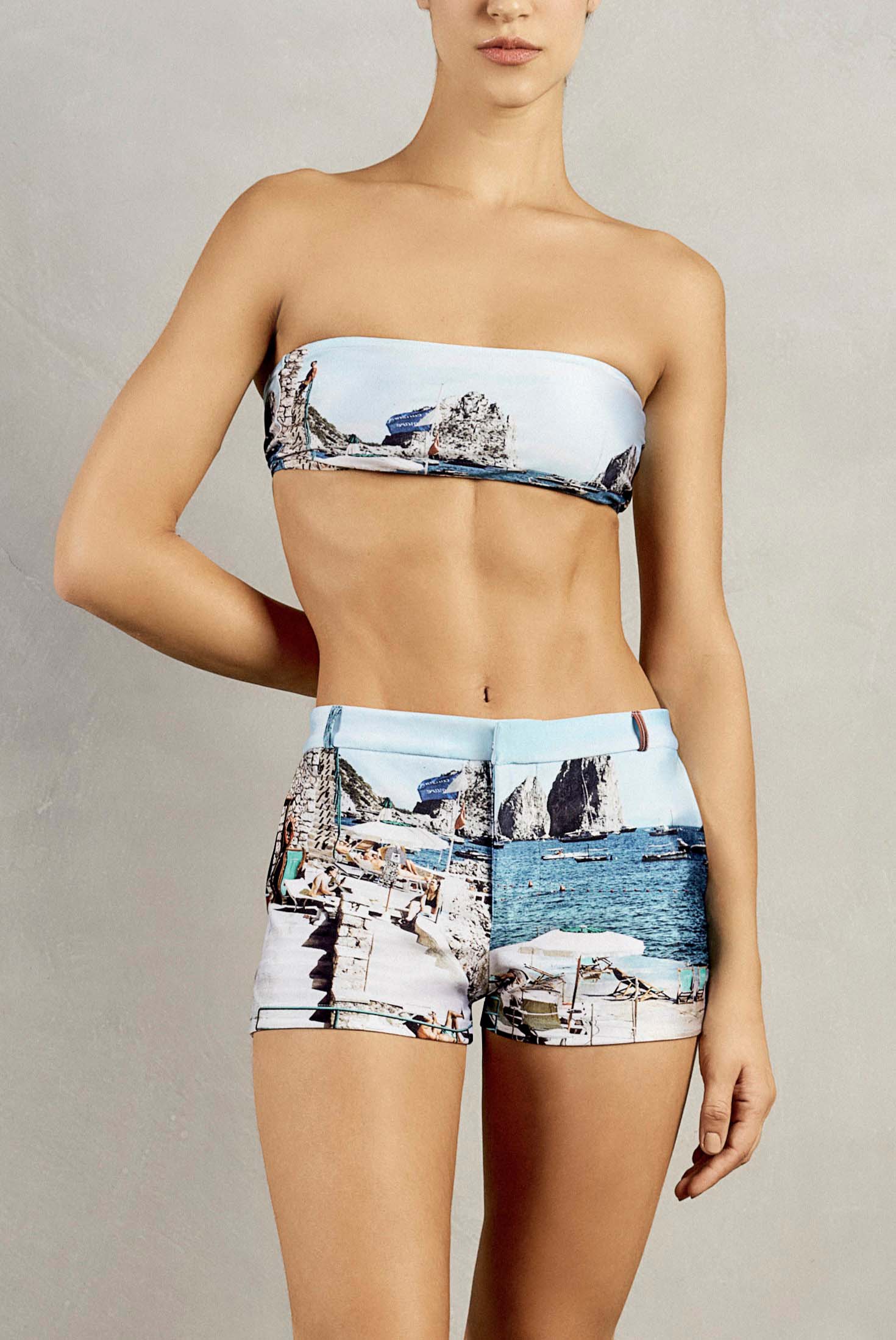 Shorts Curto Postcard – Adriana Degreas