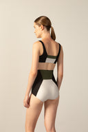 Biquini Hot Pants Geométricos