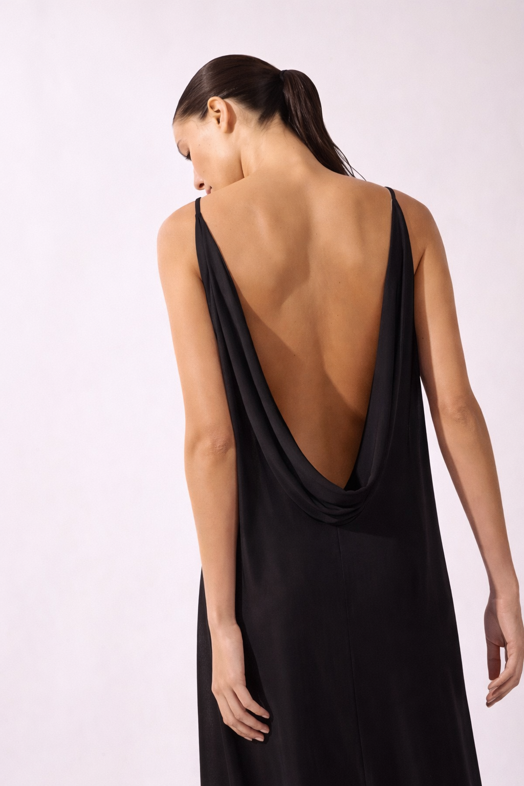 Vestido Longo Decote Costas Bold Noir