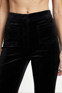 Calça Flare Bolsos Velvet