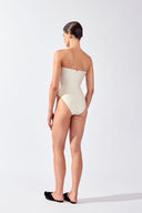Maillot TQC Aplique Flora Lisos