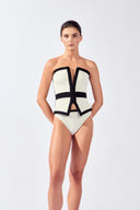 Maillot Tomara Decote V Flora