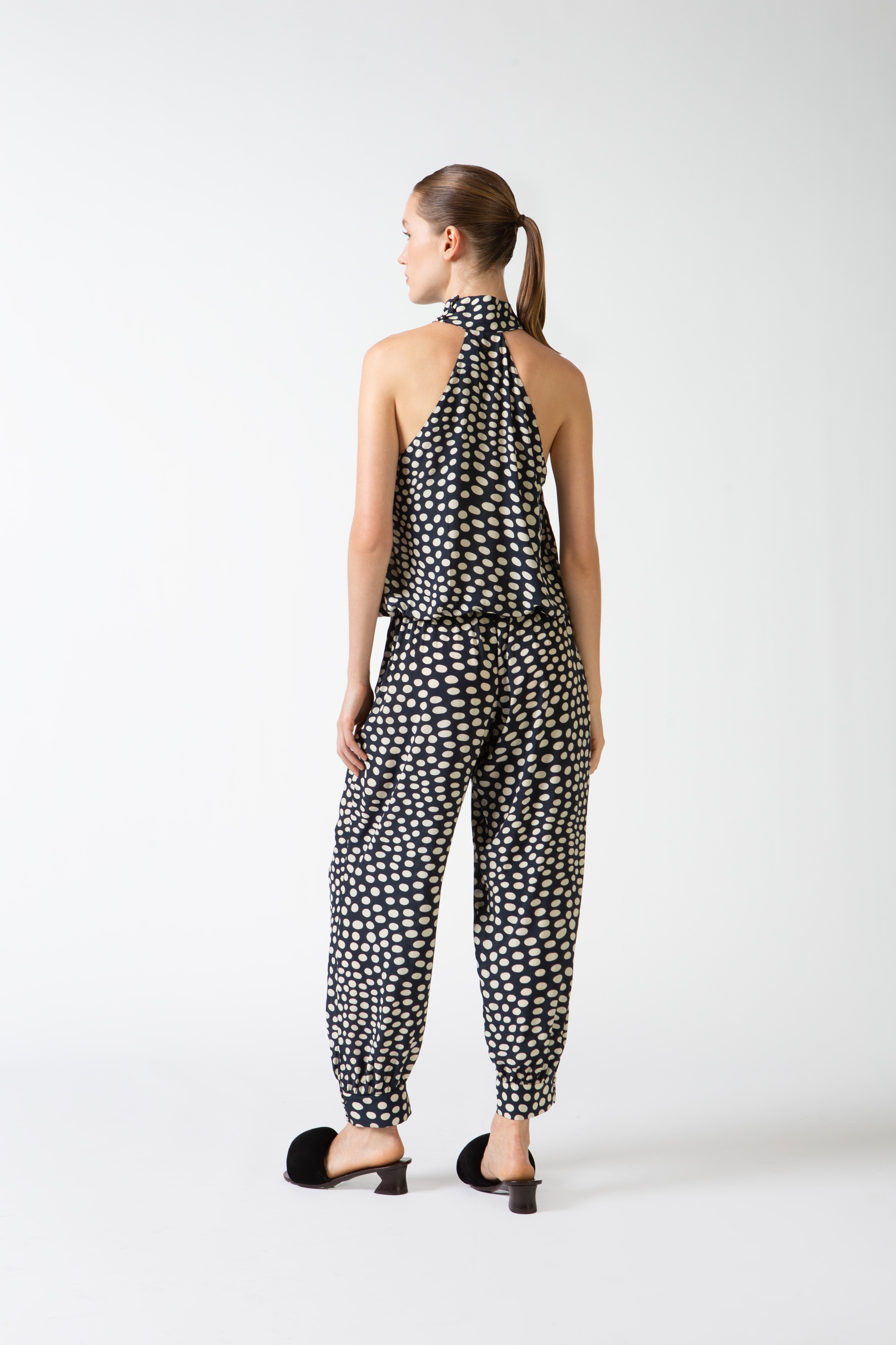 Jumpsuit Ombro Só Gola Alta Pois