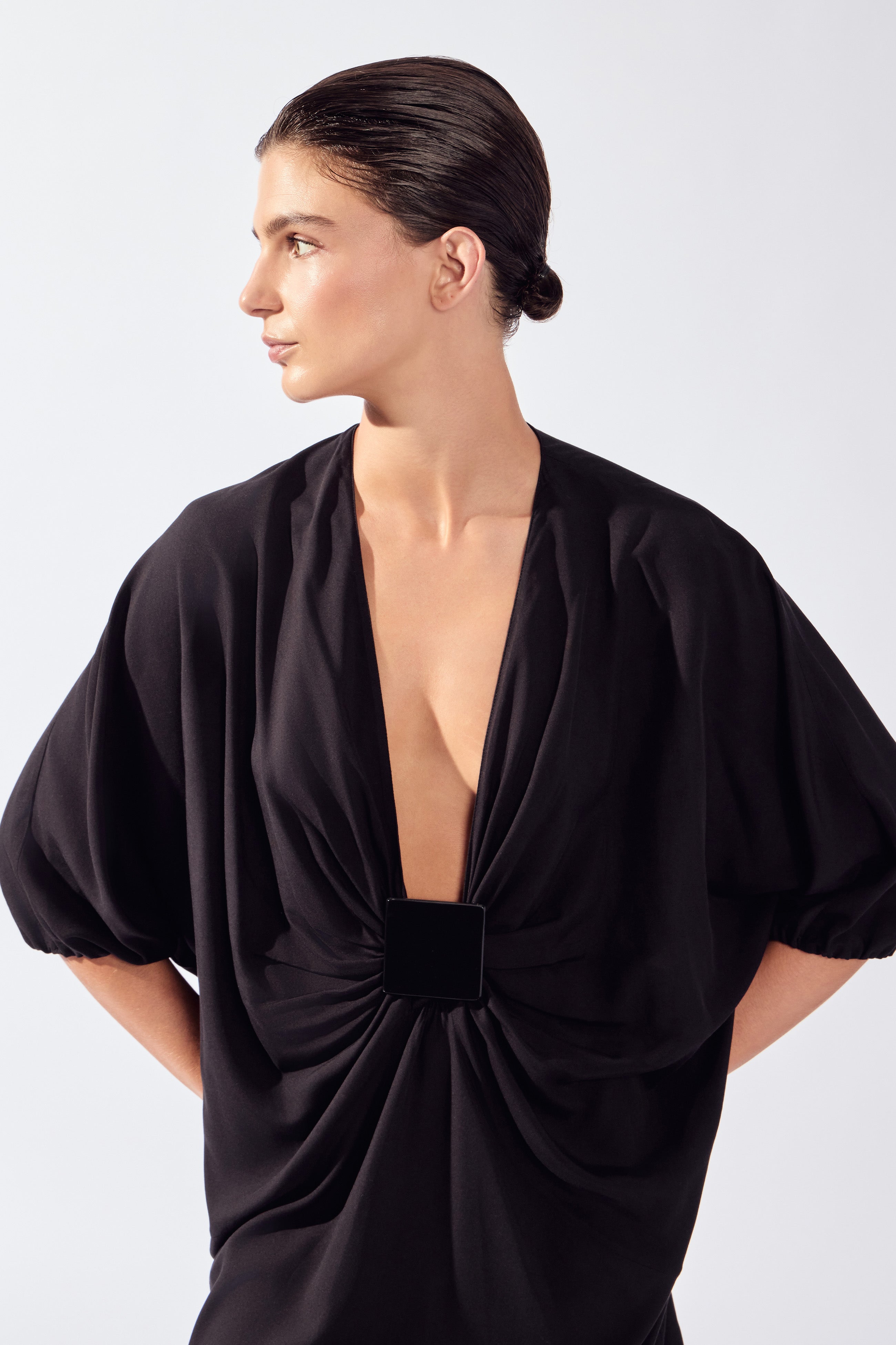 Vestido Curto Square