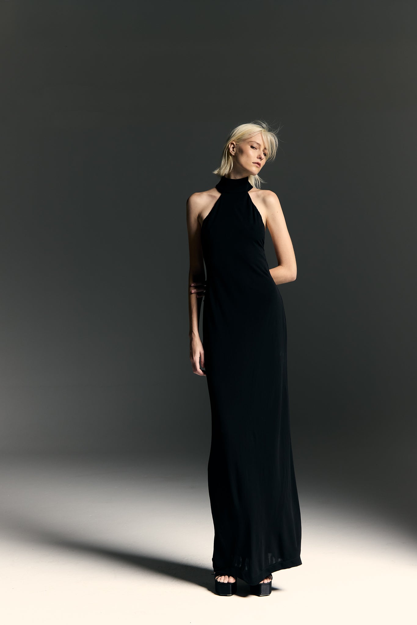 Vestido Longo Decote Costas Sabine Getty