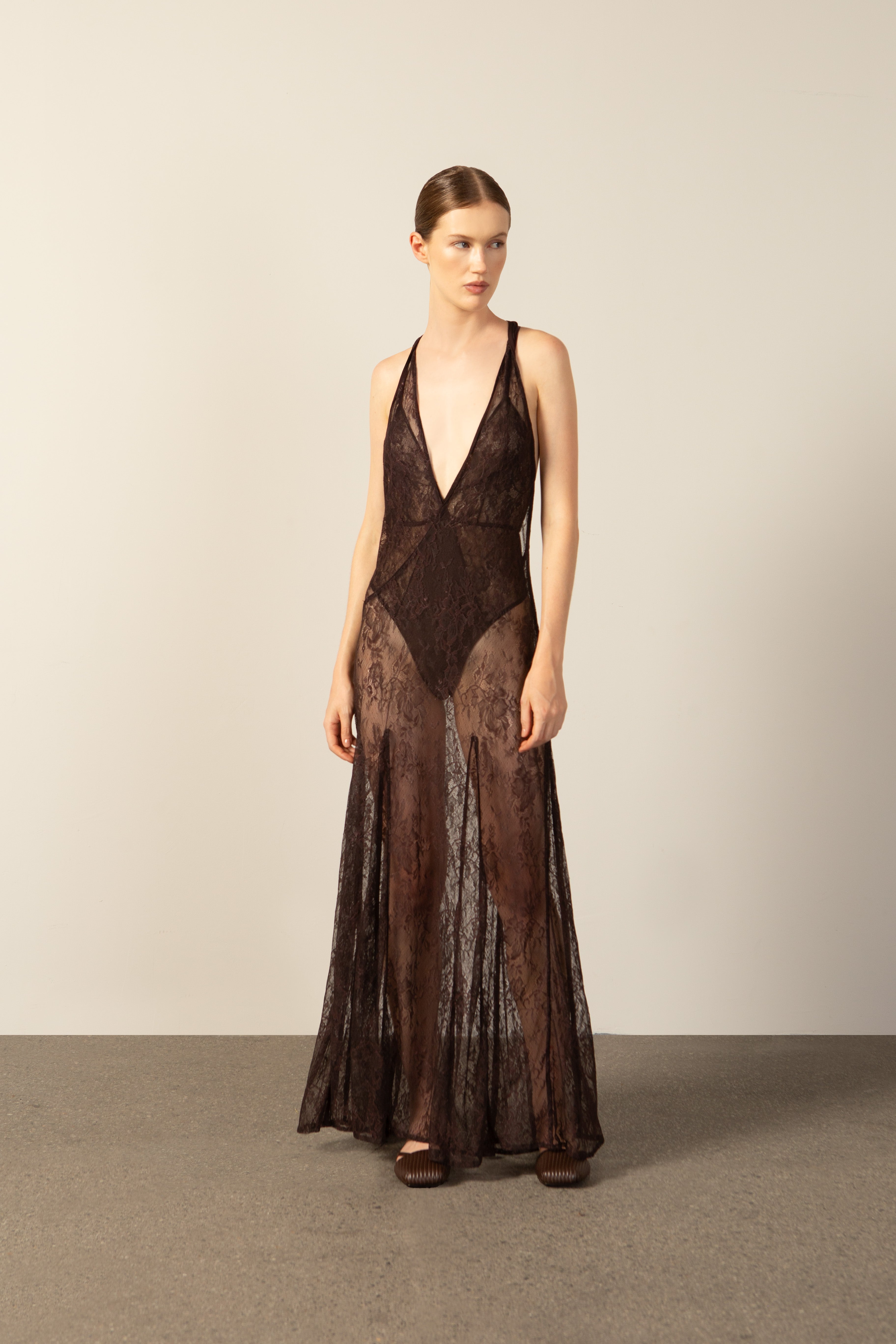 Vestido Longo Decote V Renda