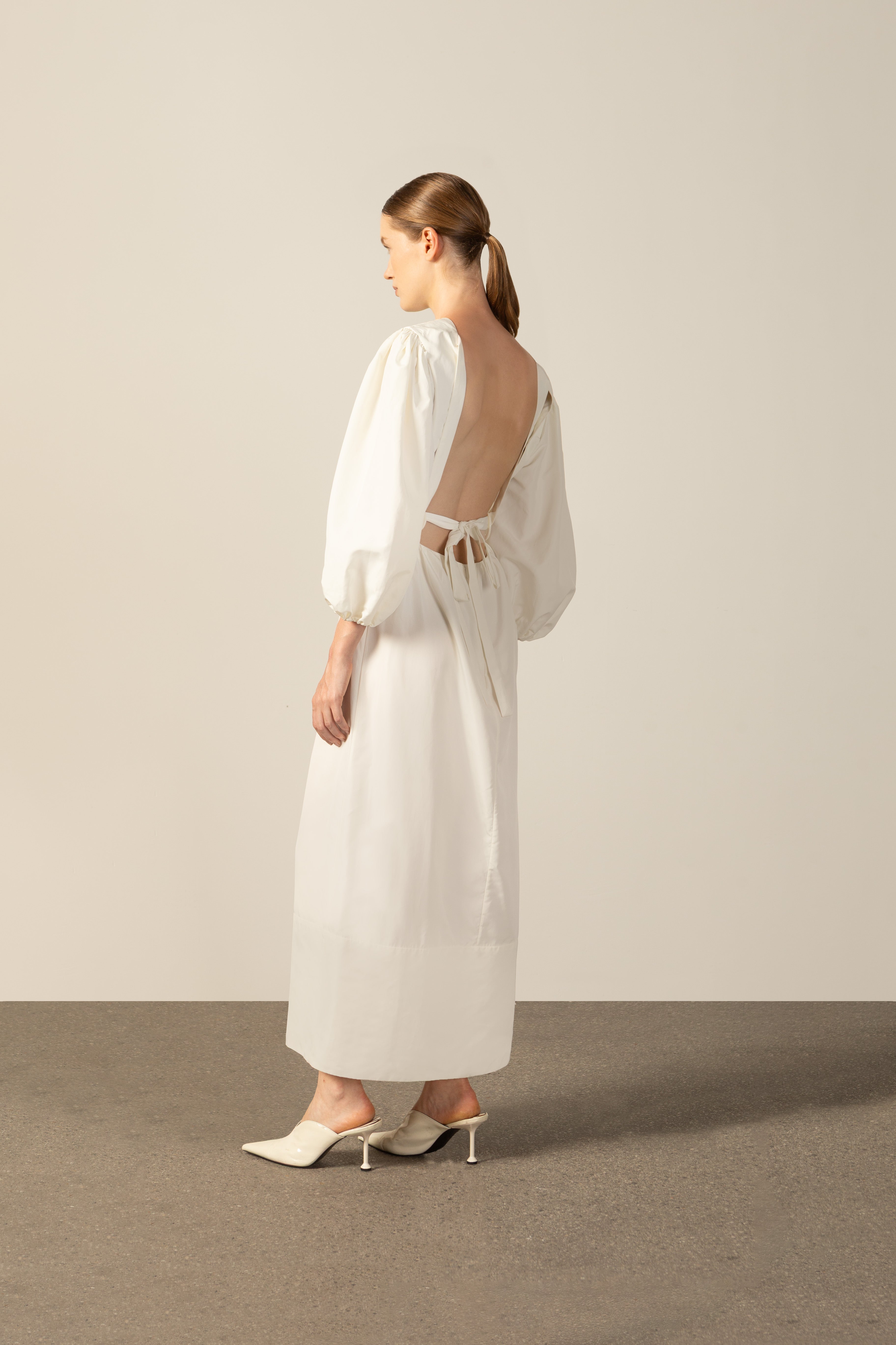 Vestido Longo Detalhe Argolas