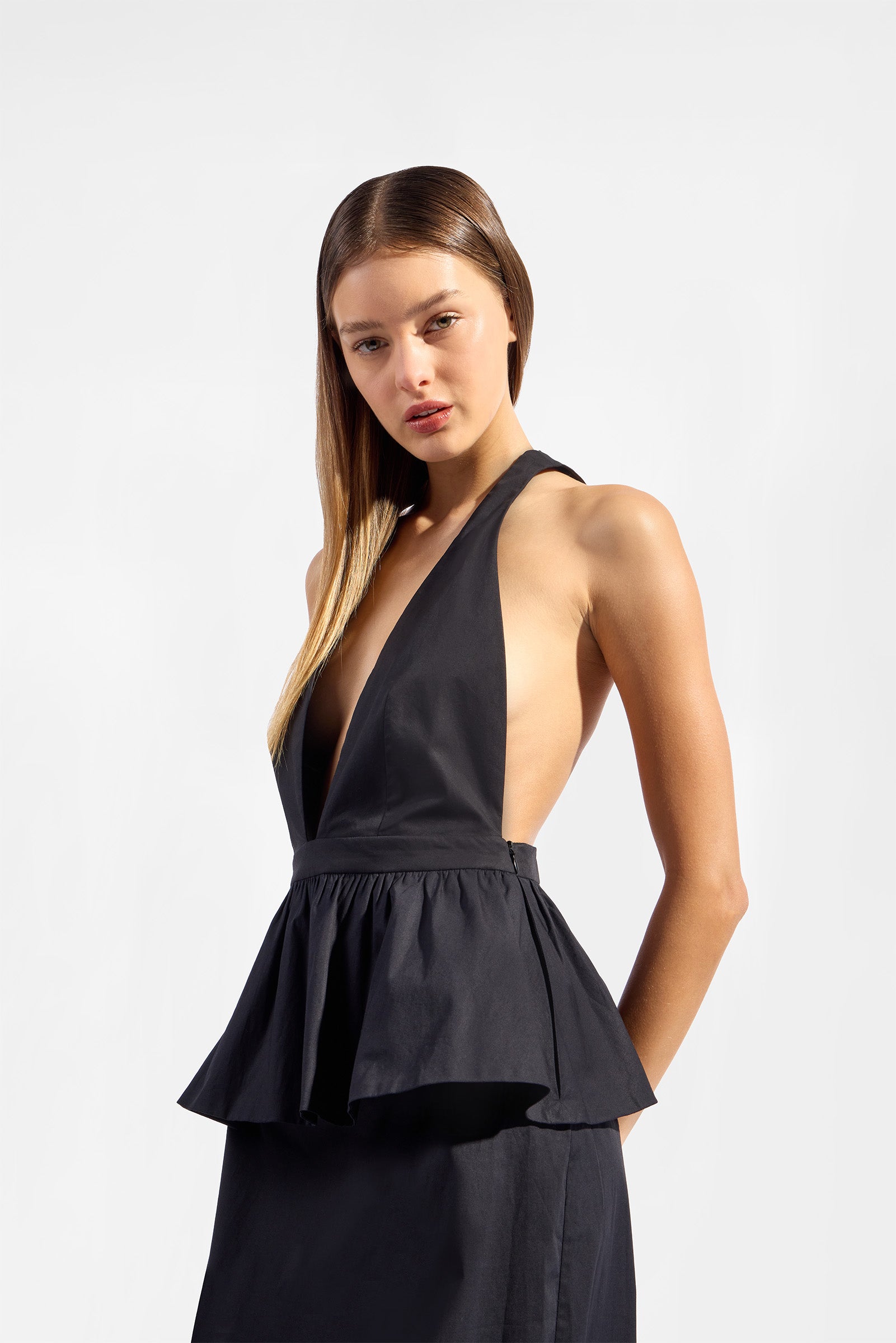 Vestido Peplum Decote Profundo Baleares  Liso