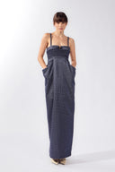 Vestido Longo Bolsos Geométricos