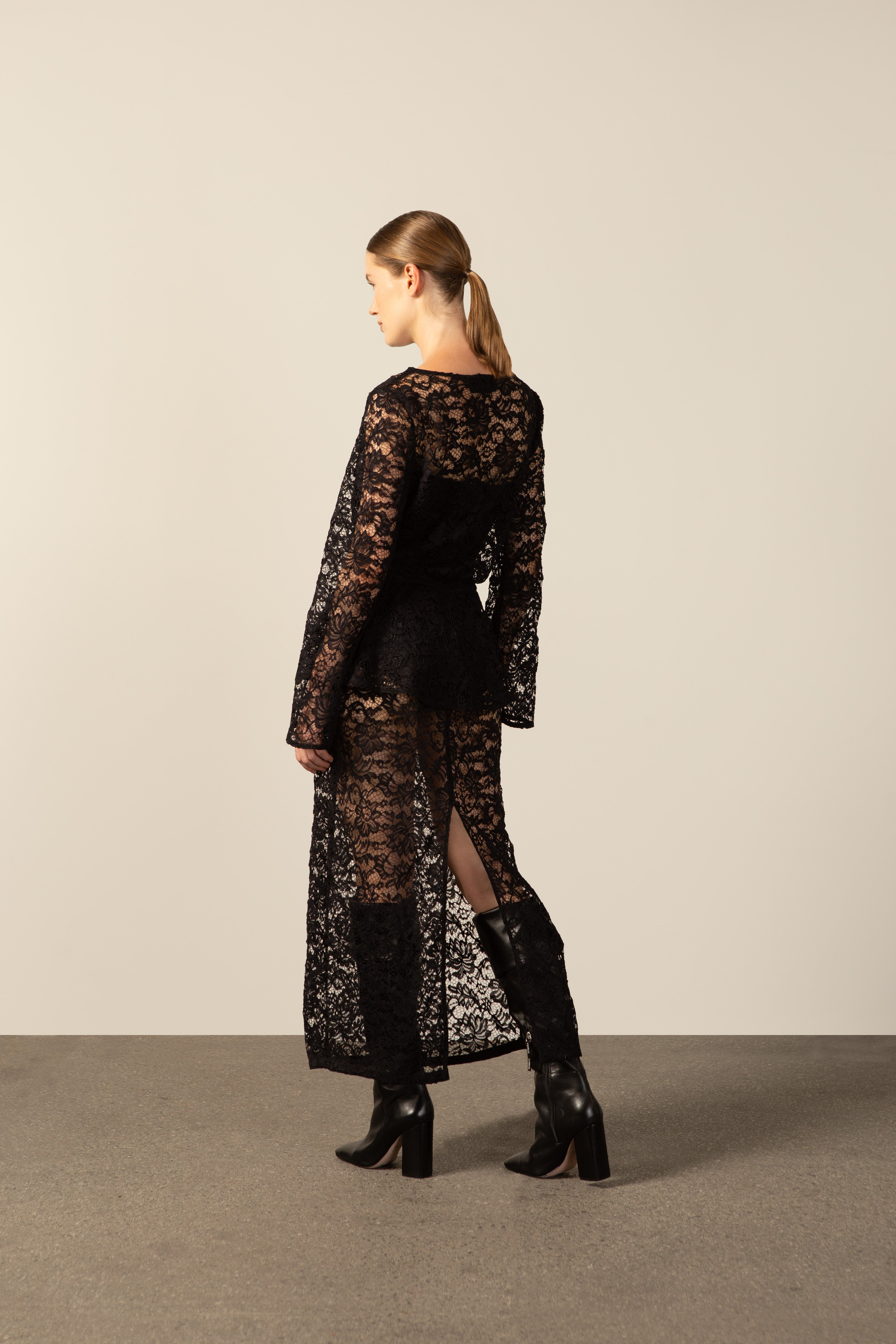 Vestido Renda Peplum Nori